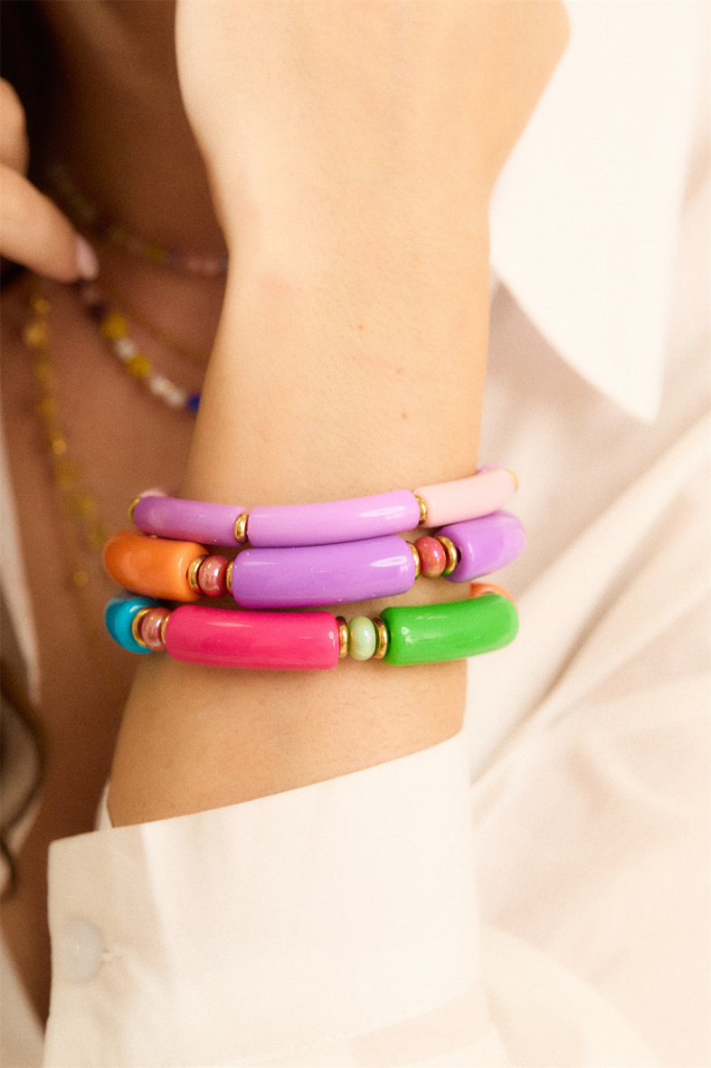 Grossiste Bellissima - Bracelet élastique en résine orné de petit perle acier et pierre combiné