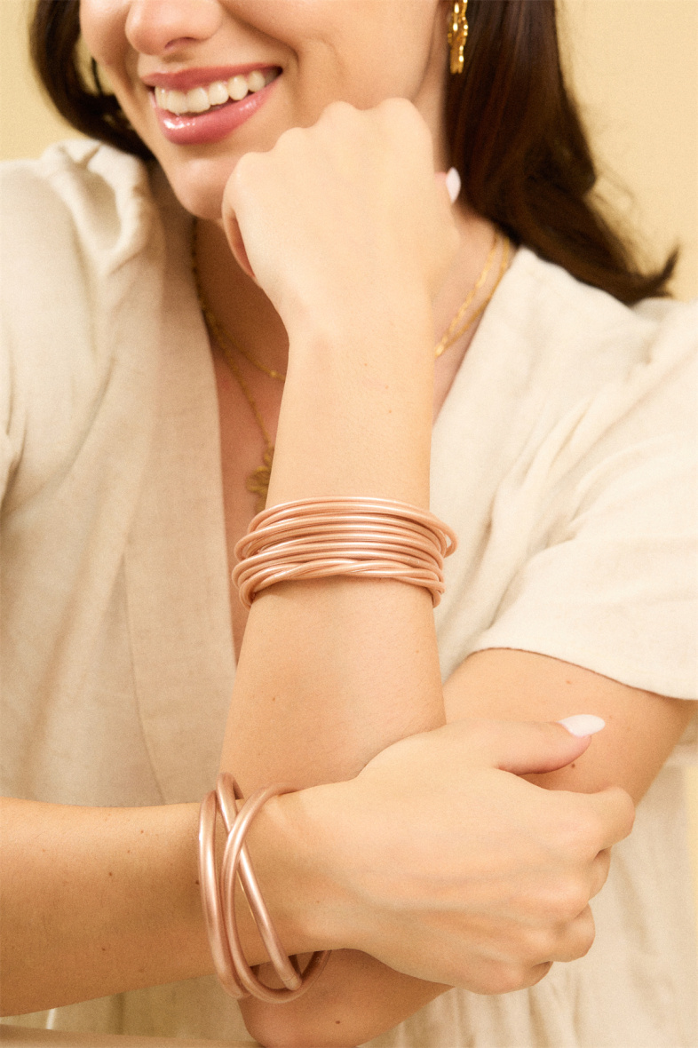 Wholesaler Bellissima - Soft sequined braided Buddhist bangle bracelet for