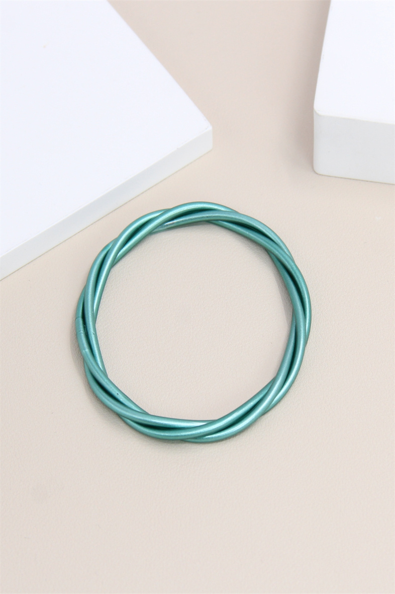 Wholesaler Bellissima - Soft sequined braided Buddhist bangle bracelet for