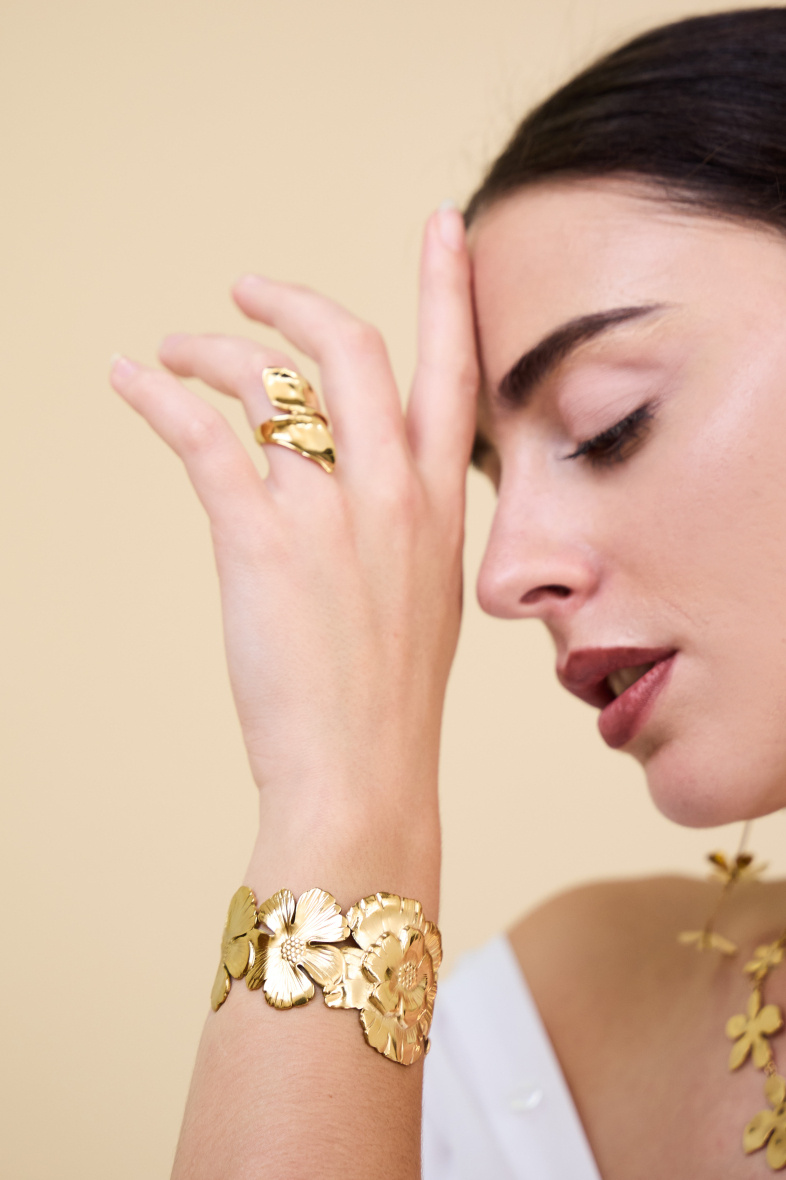 Grossiste Bellissima - Bracelet fleur jonc ajustable en acier inoxydable