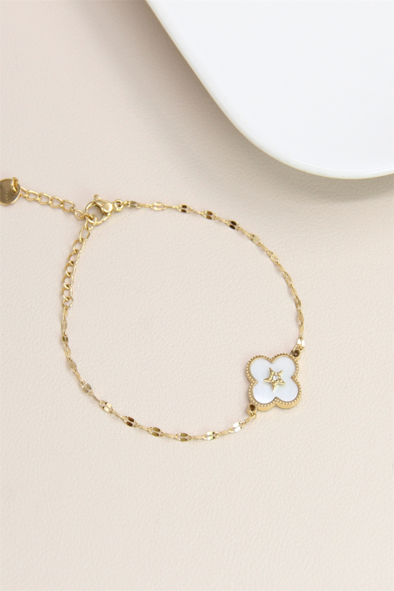 Grossiste Bellissima - Bracelet trèfle orné d'étoile en acier inoxydable