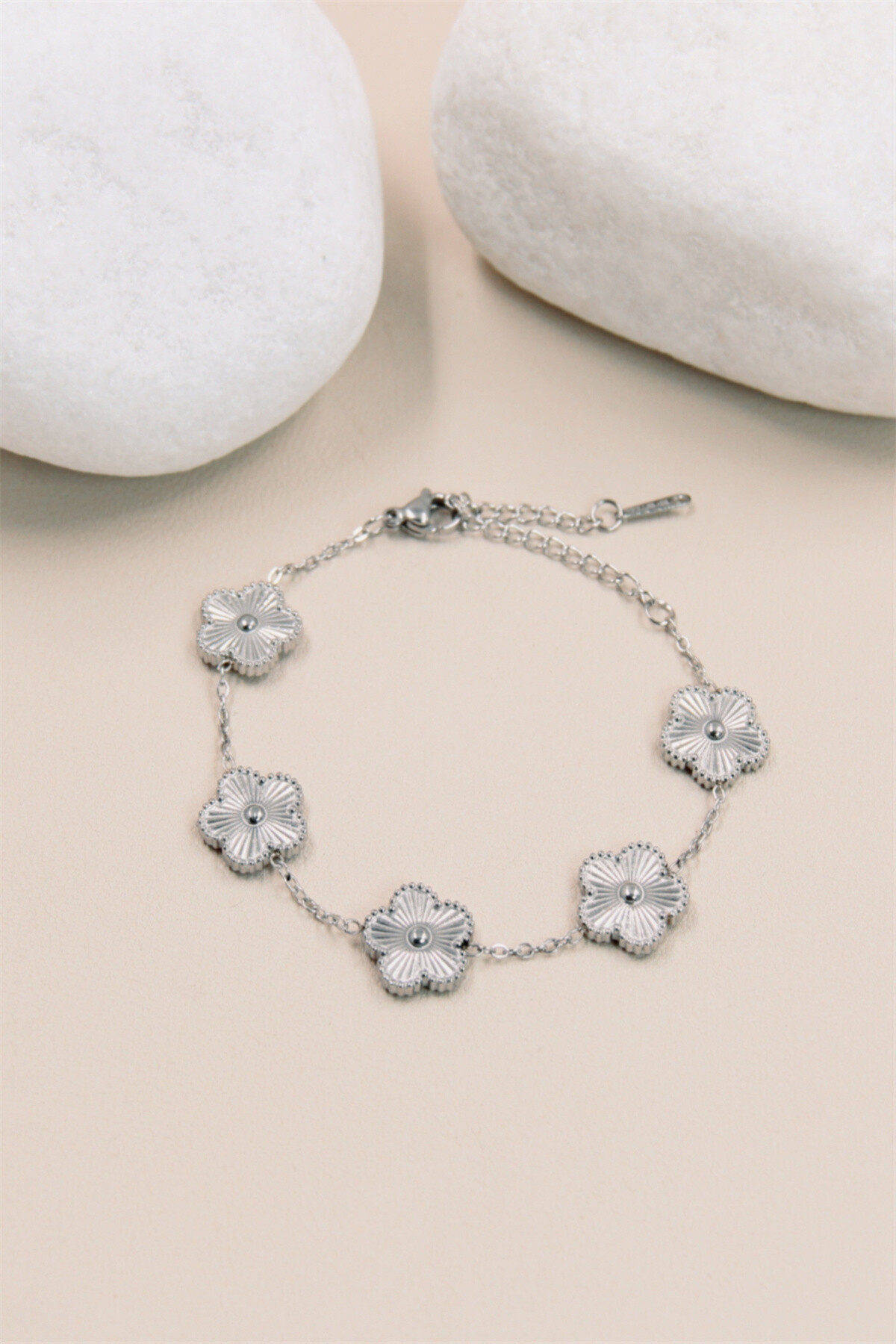 Grossiste Bellissima - Bracelet Trèfle en Acier Inoxydable - Élégance et Raffinement