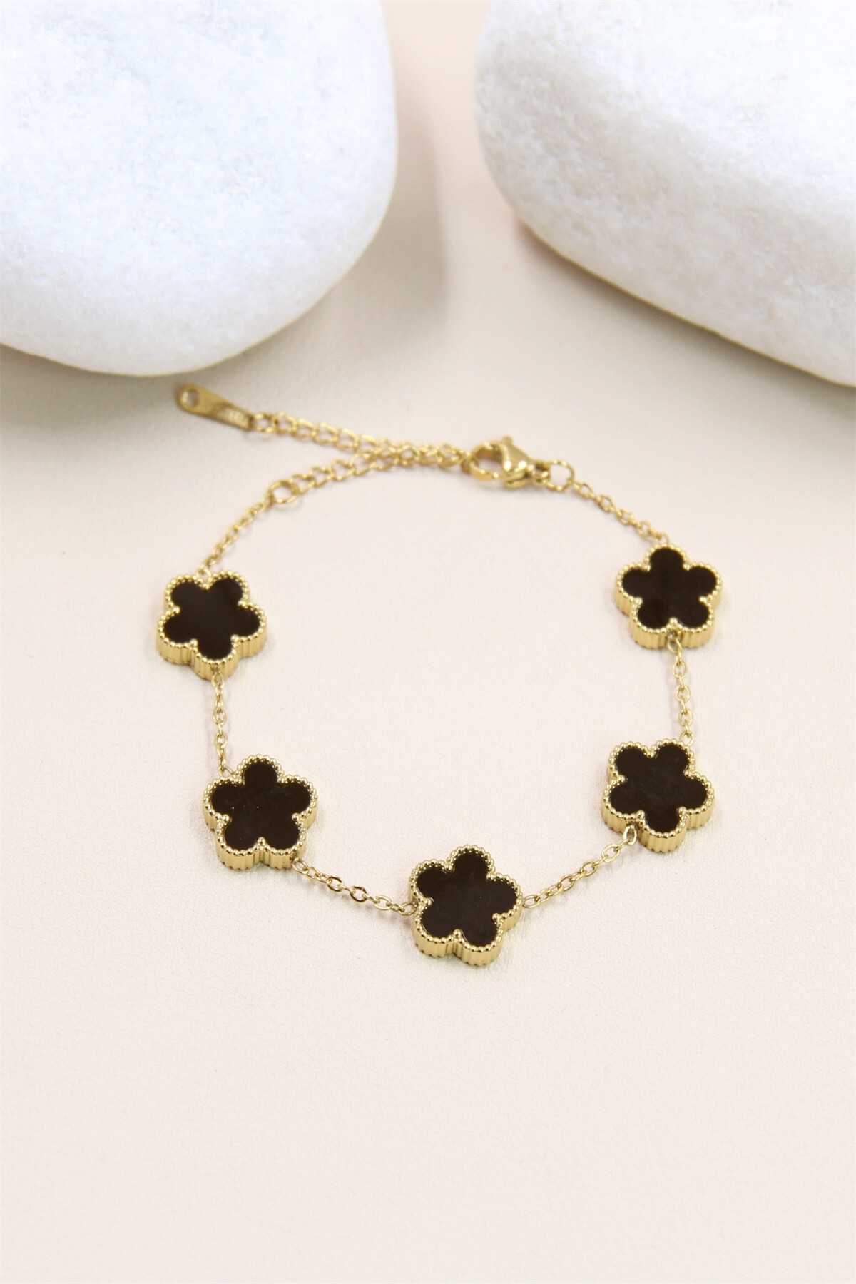 Wholesaler Bellissima - Clover Bracelet in Mother-of-Pearl and Stainless Steel - Elegance and Refinement
