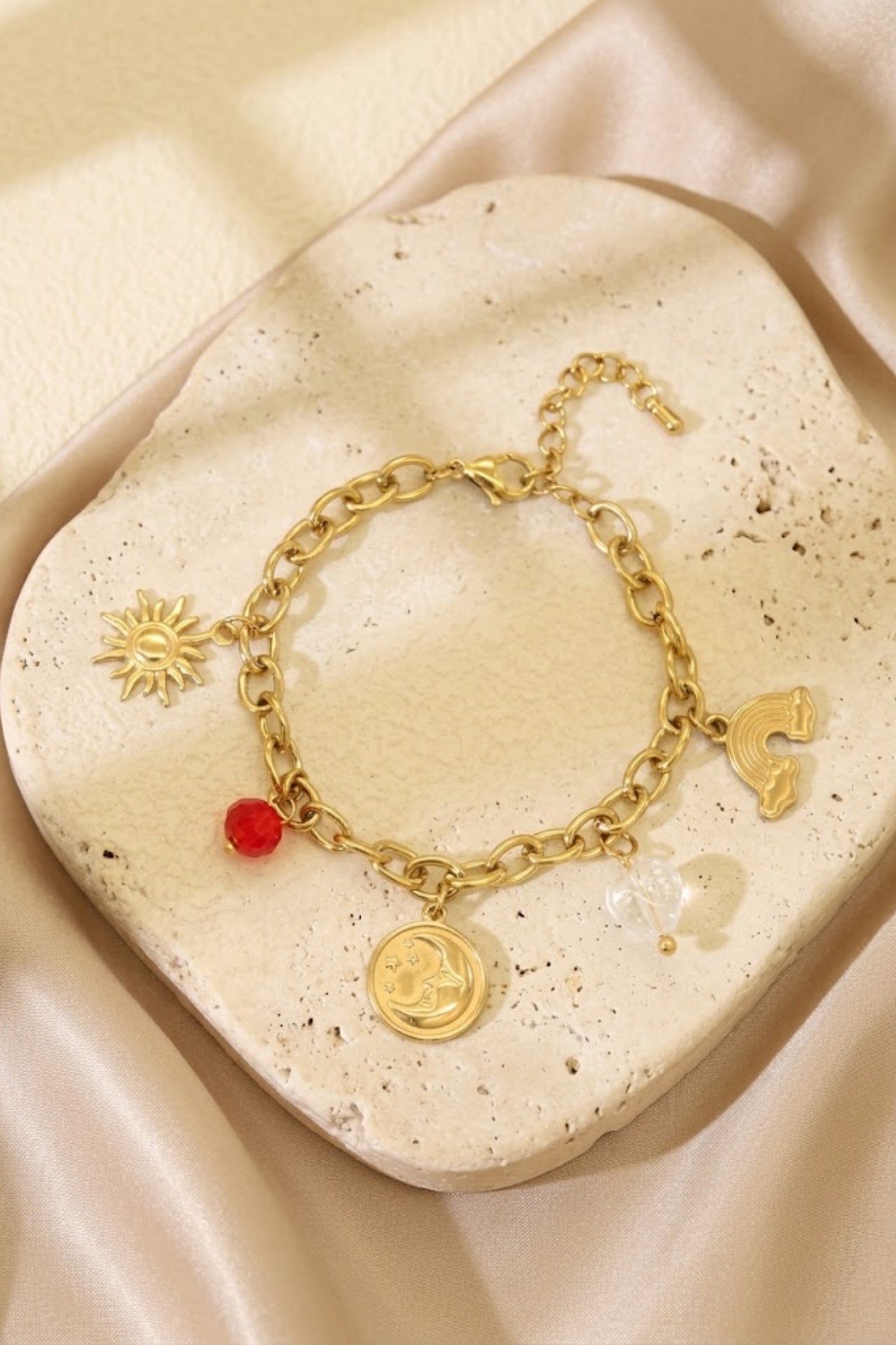 Mayorista Bellissima - Pulsera de Charms Corazón – Acero Inoxidable Dorado