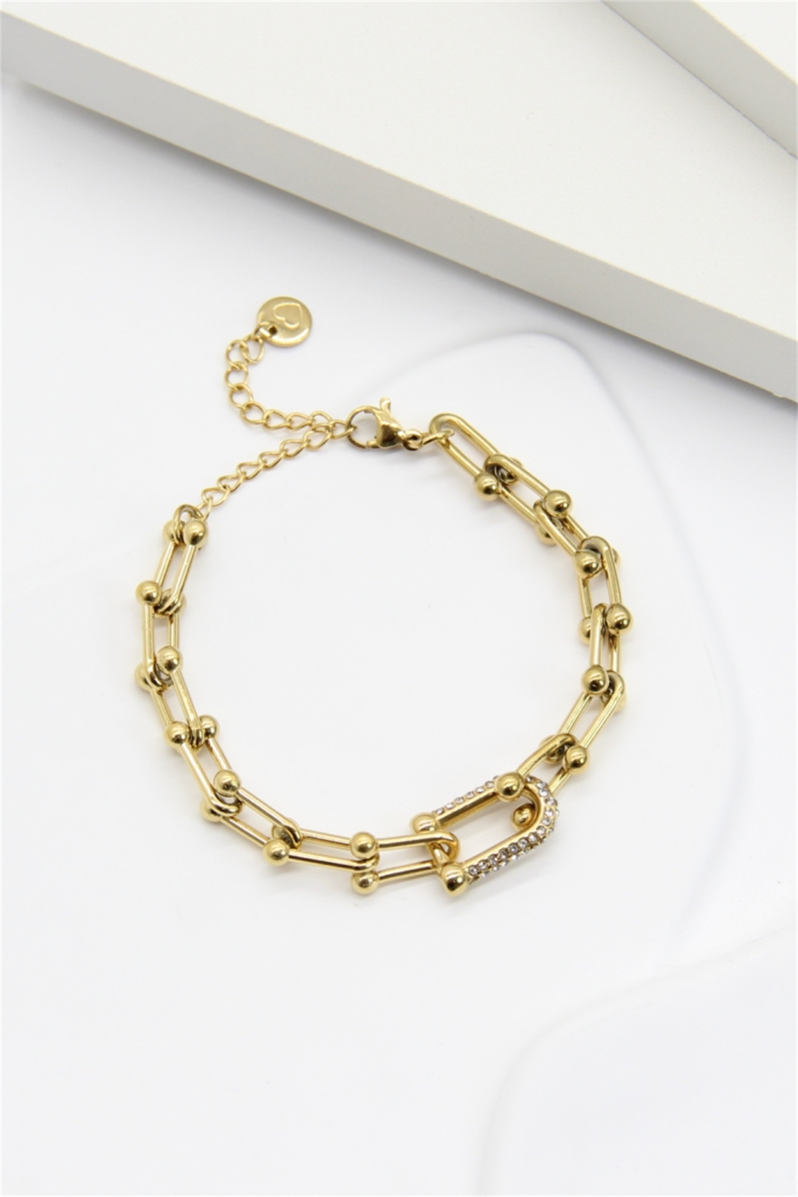 Grossiste Bellissima - Bracelet Gros Maillon Doré en Acier Inoxydable – Design Audacieux et Tendance