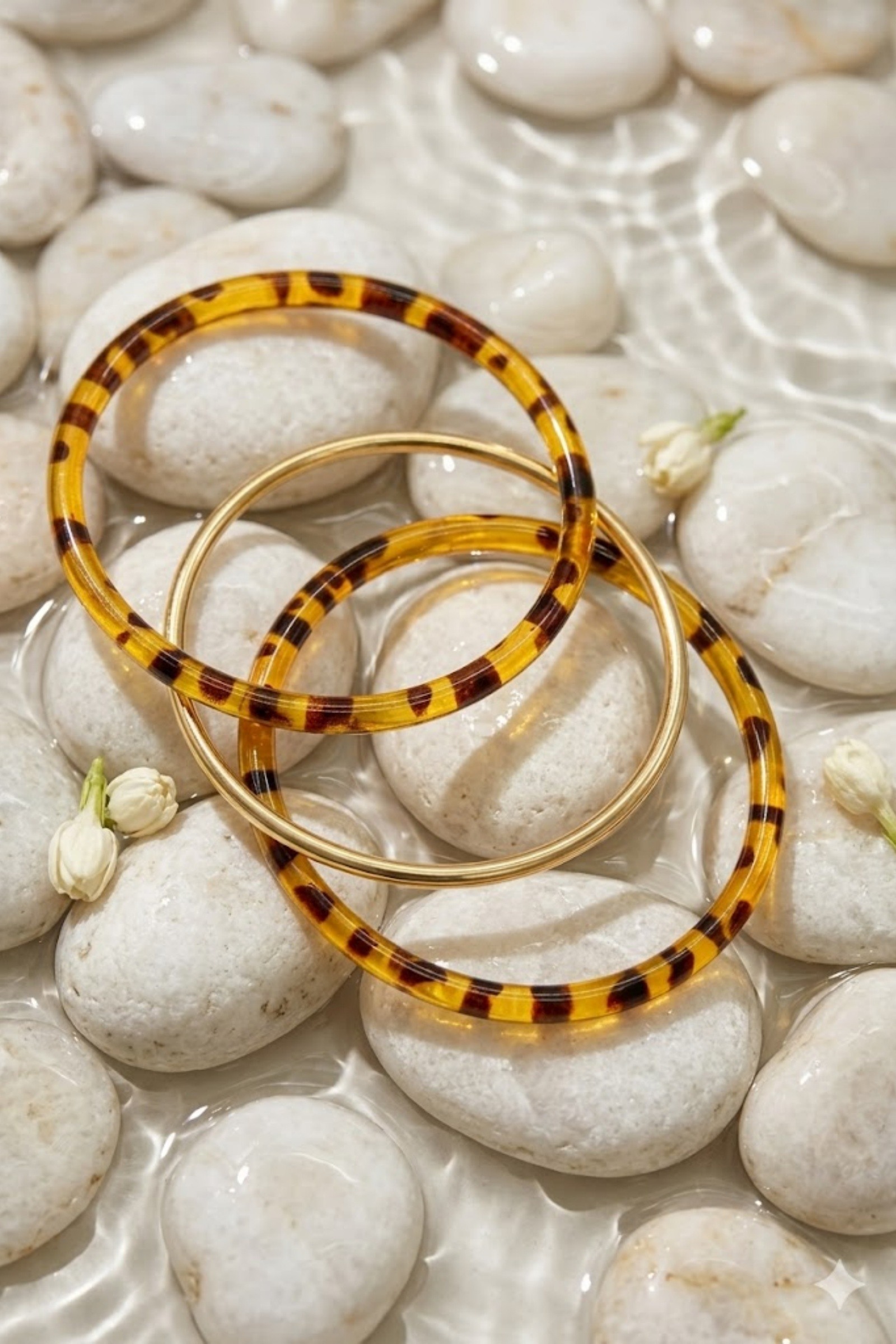Mayorista Bellissima - Brazalete de Resina y Acero Inoxidable – Juego de 3 Piezas Estilo Leopardo Chic