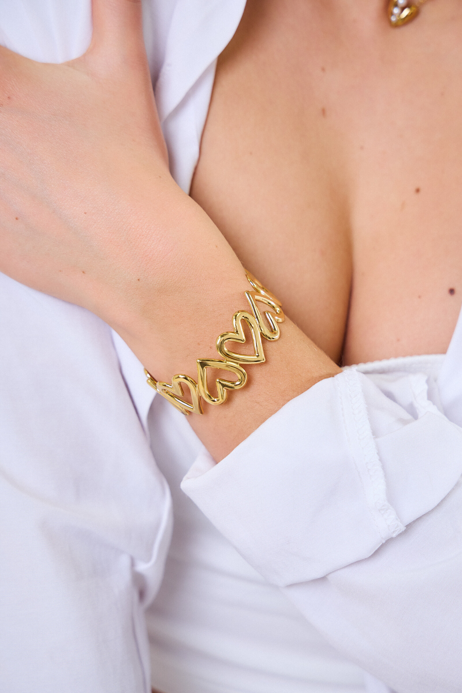 Grossista Bellissima - Bracciale per il cuore in acciaio inossidabile: look naturale e alla moda