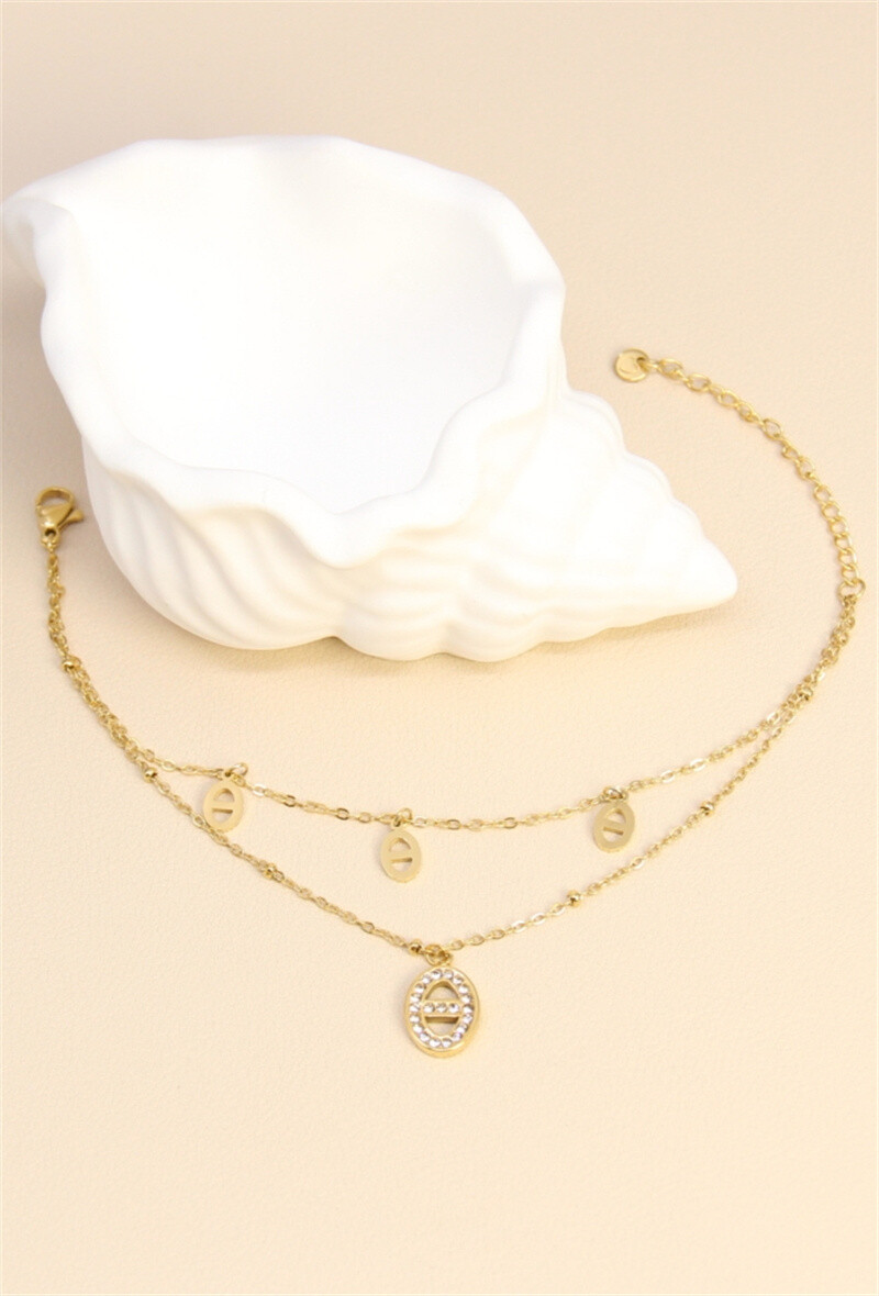 Grossiste Bellissima - Bracelet Boucle Chaîne Orné de Breloque en Acier Inoxydable – Charme Intemporel