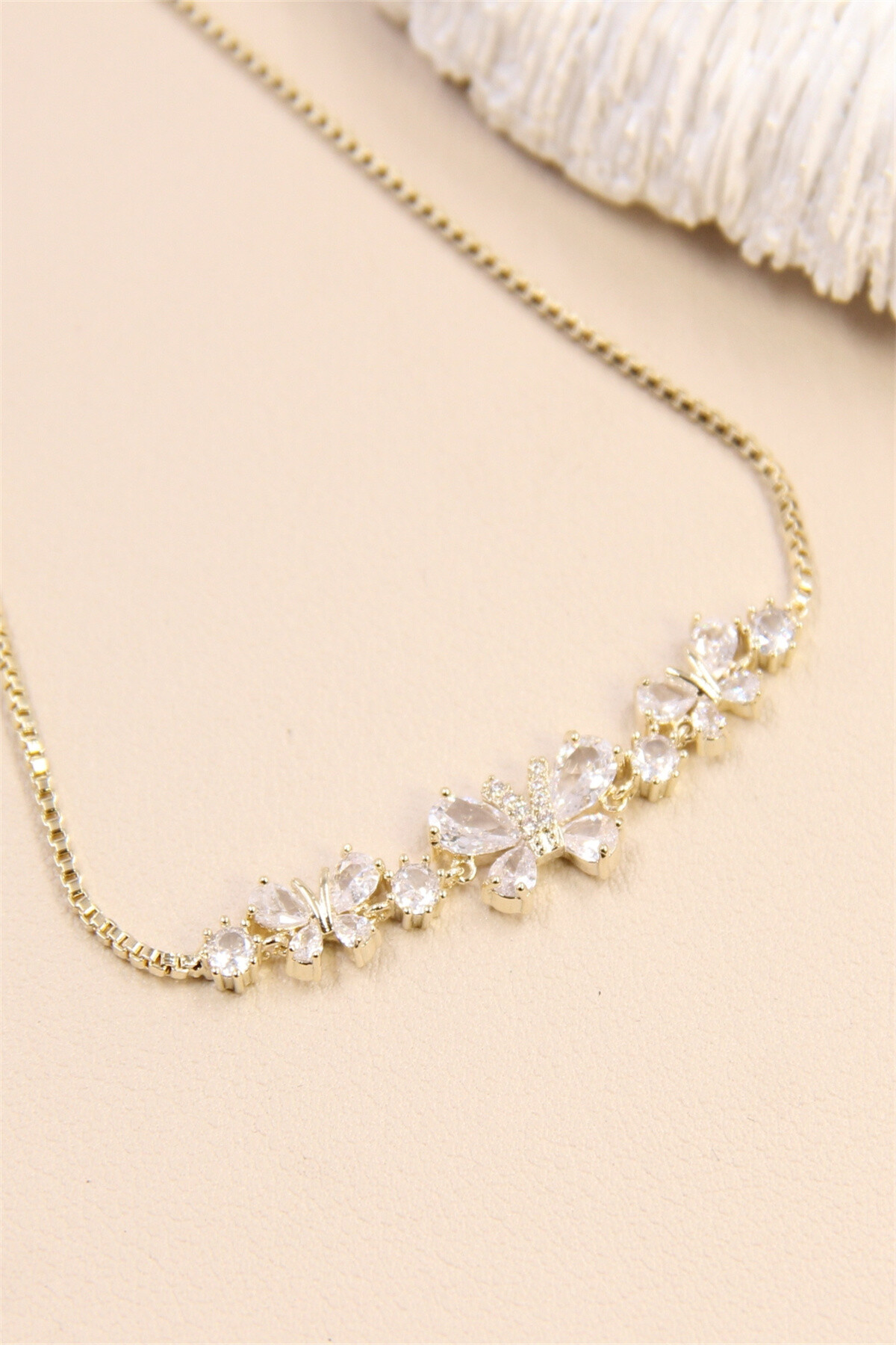 Grossiste Bellissima - Bracelet Papillon Coulissant Ajustable Strass Hypoallergénique