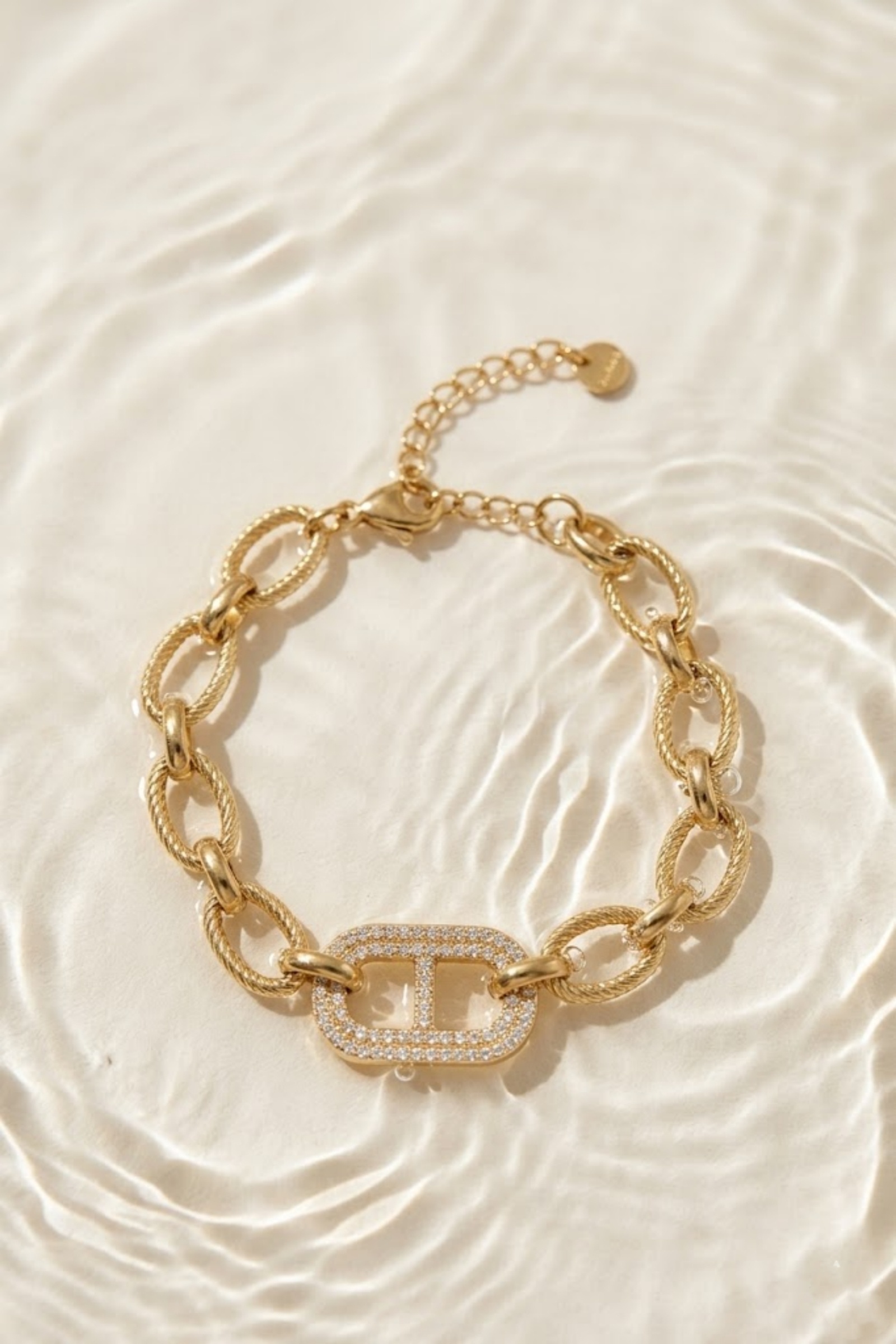 Grossiste Bellissima - Bracelet Acier Inoxydable Maillons & Strass – Élégance Chic