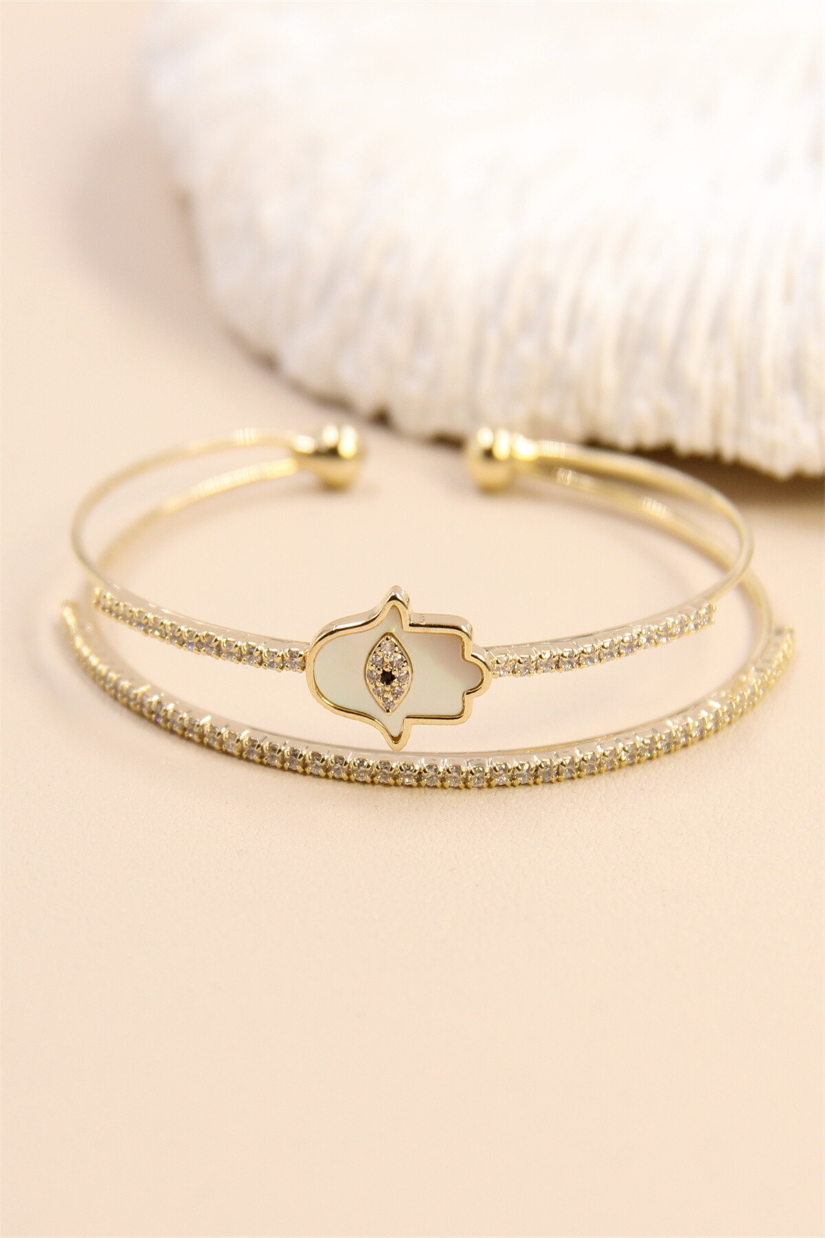 Grossiste Bellissima - Bracelet Jonc Main de Fatma Ajustable Strass Hypoallergénique