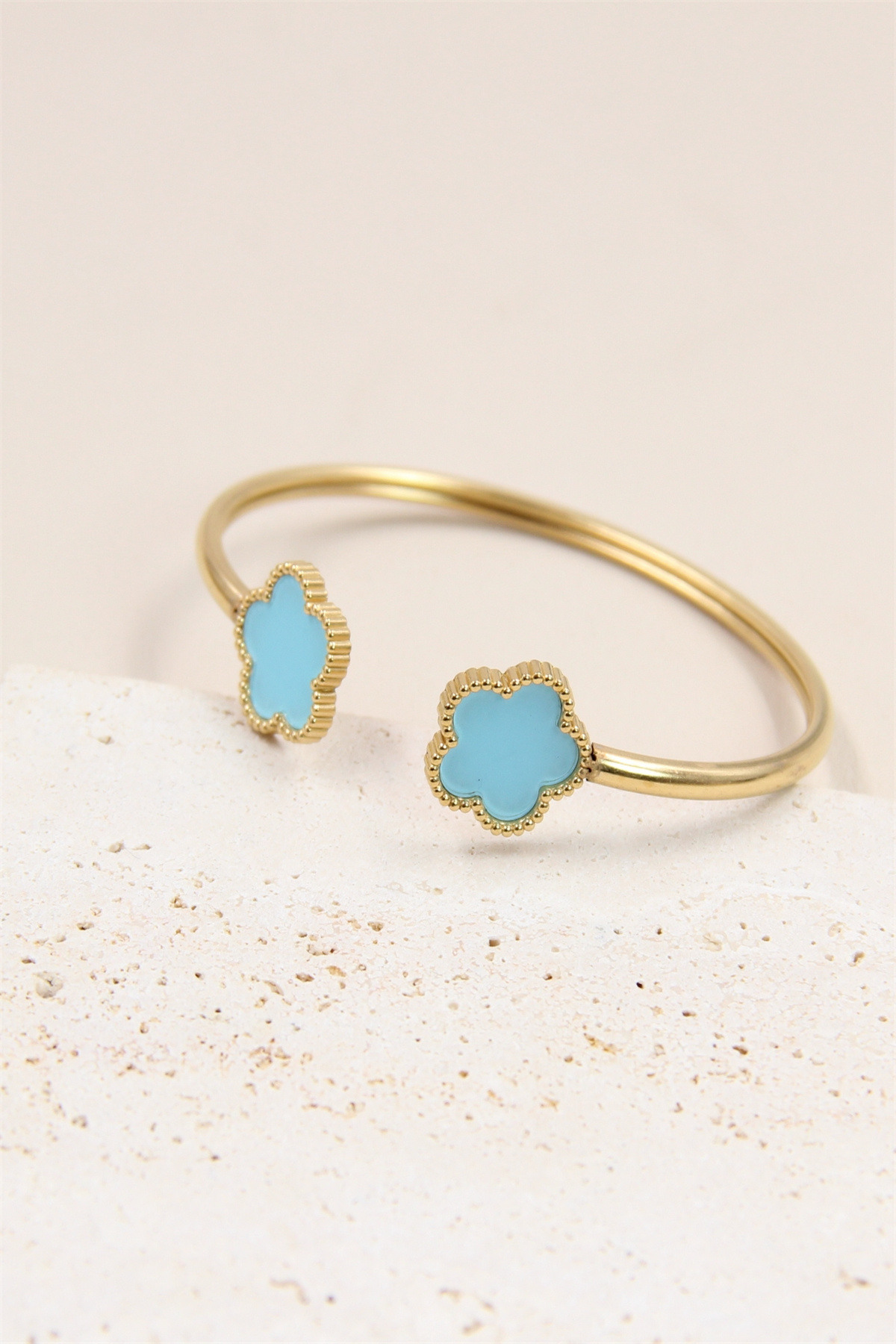 Grossiste Bellissima - Bracelet trefle - fleur ajustable en acier inoxydable : Style et praticité