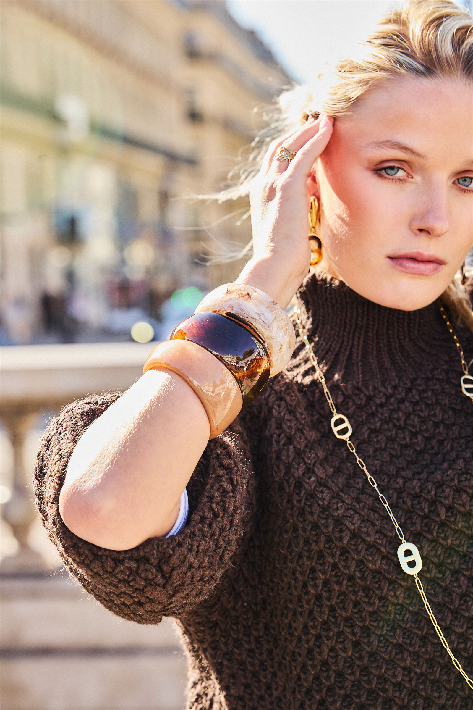 Grossiste Bellissima - Bracelet jonc en résine colorée – Accessoire tendance