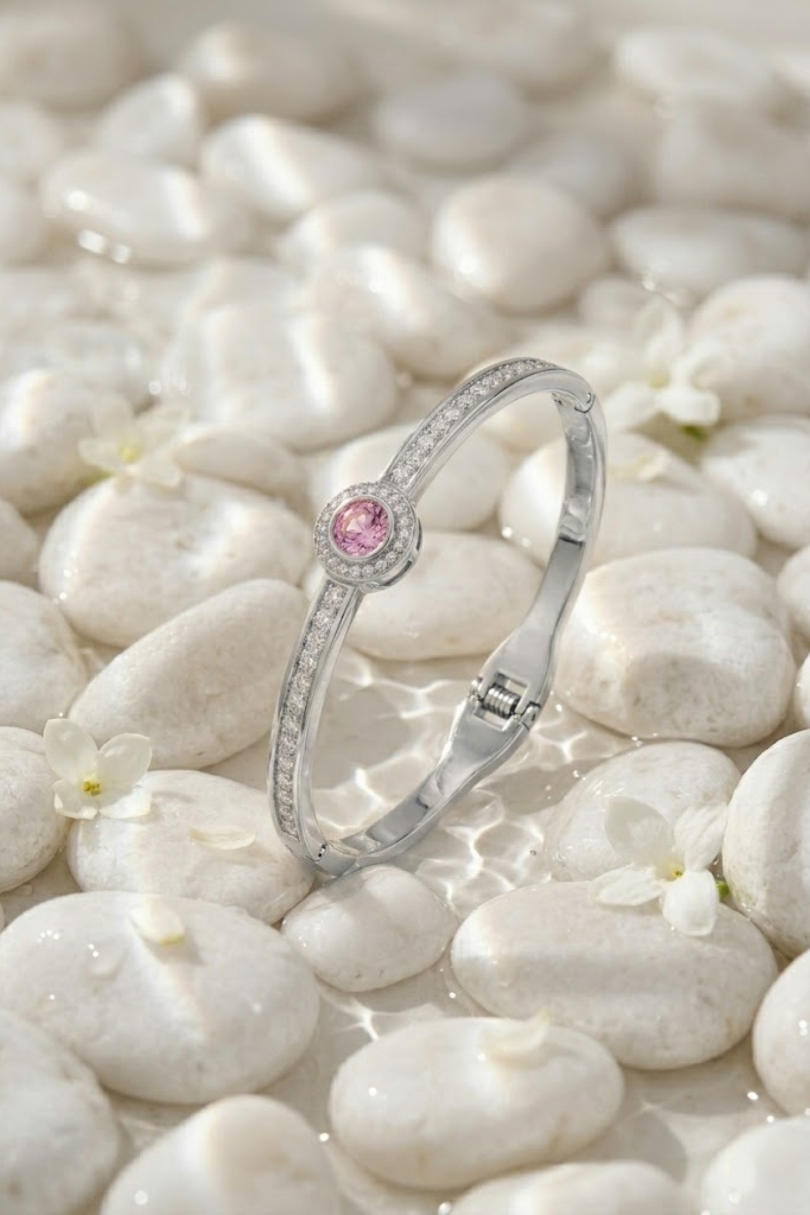 Mayorista Bellissima - Brazalete de Acero Inoxidable con Strass – Elegancia Fina