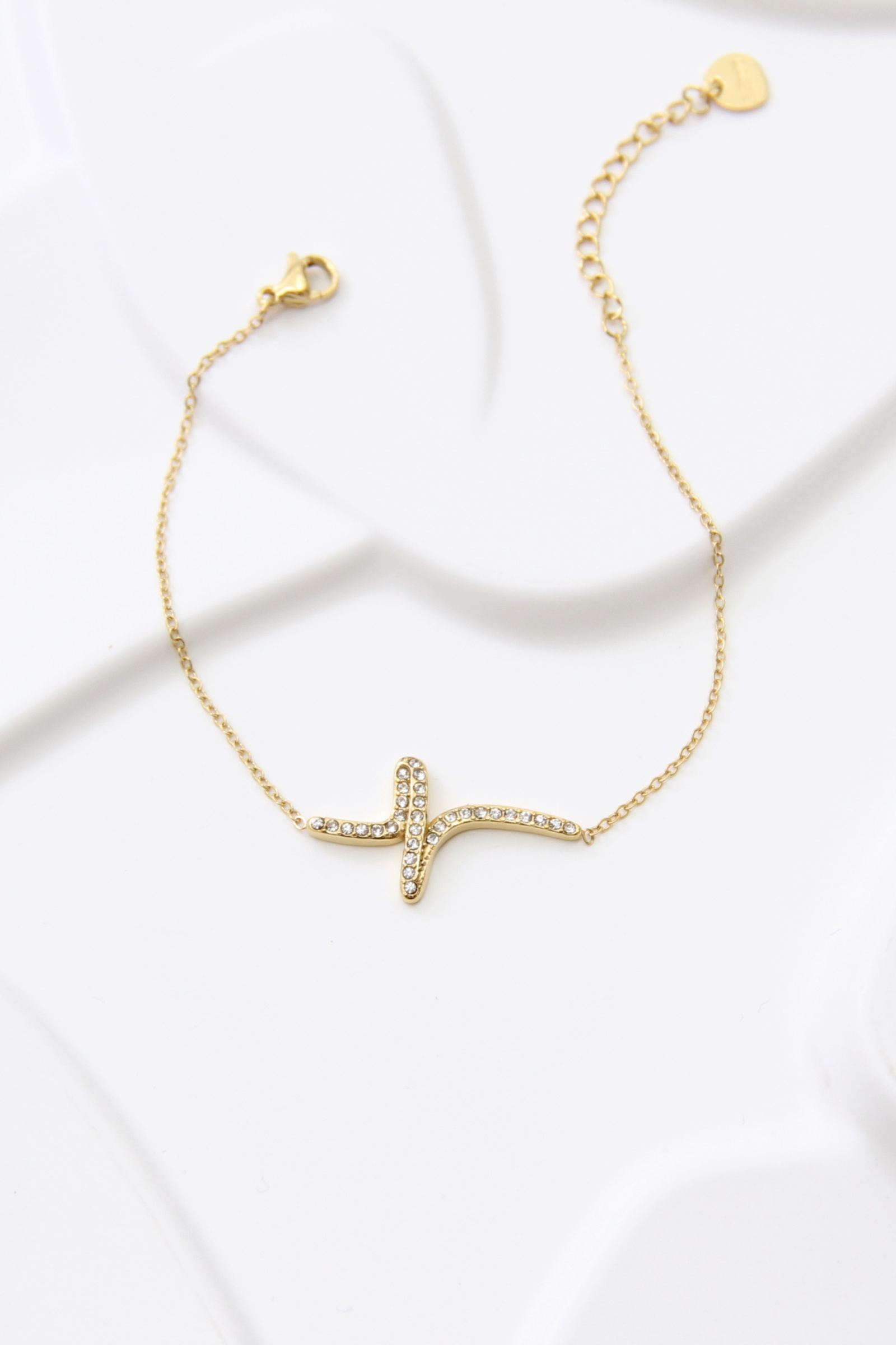 Grossiste Bellissima - Bracelet croix strass en acier inoxydable