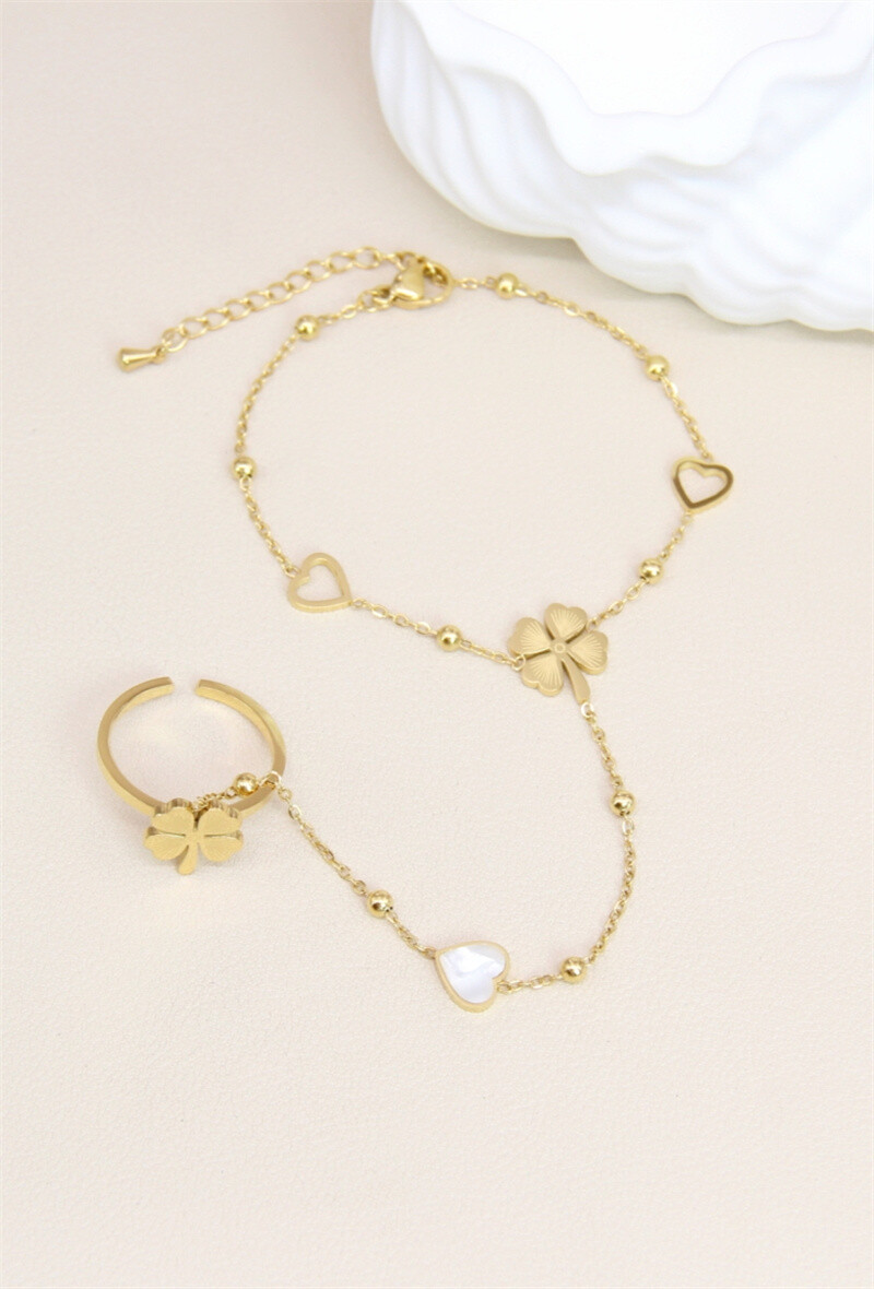 Grossiste Bellissima - Bracelet Bague Trèfle en Acier Inoxydable – Charme Porte-Bonheur
