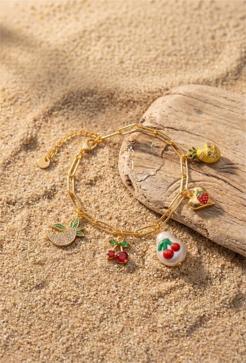 Grossiste Bellissima - Bracelet Maillon & Breloques Fruitées – Fantaisie Éclatante en Acier Inoxydable