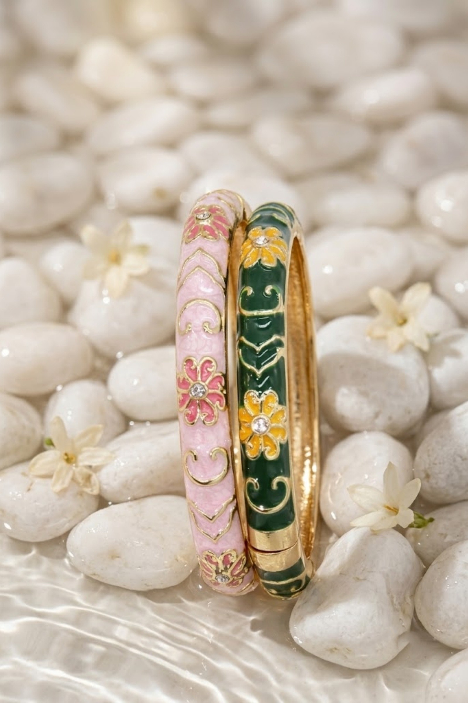 Grossiste Bellissima - Bracelet Jonc Thaïlandais Fleuri – Éclat Coloré