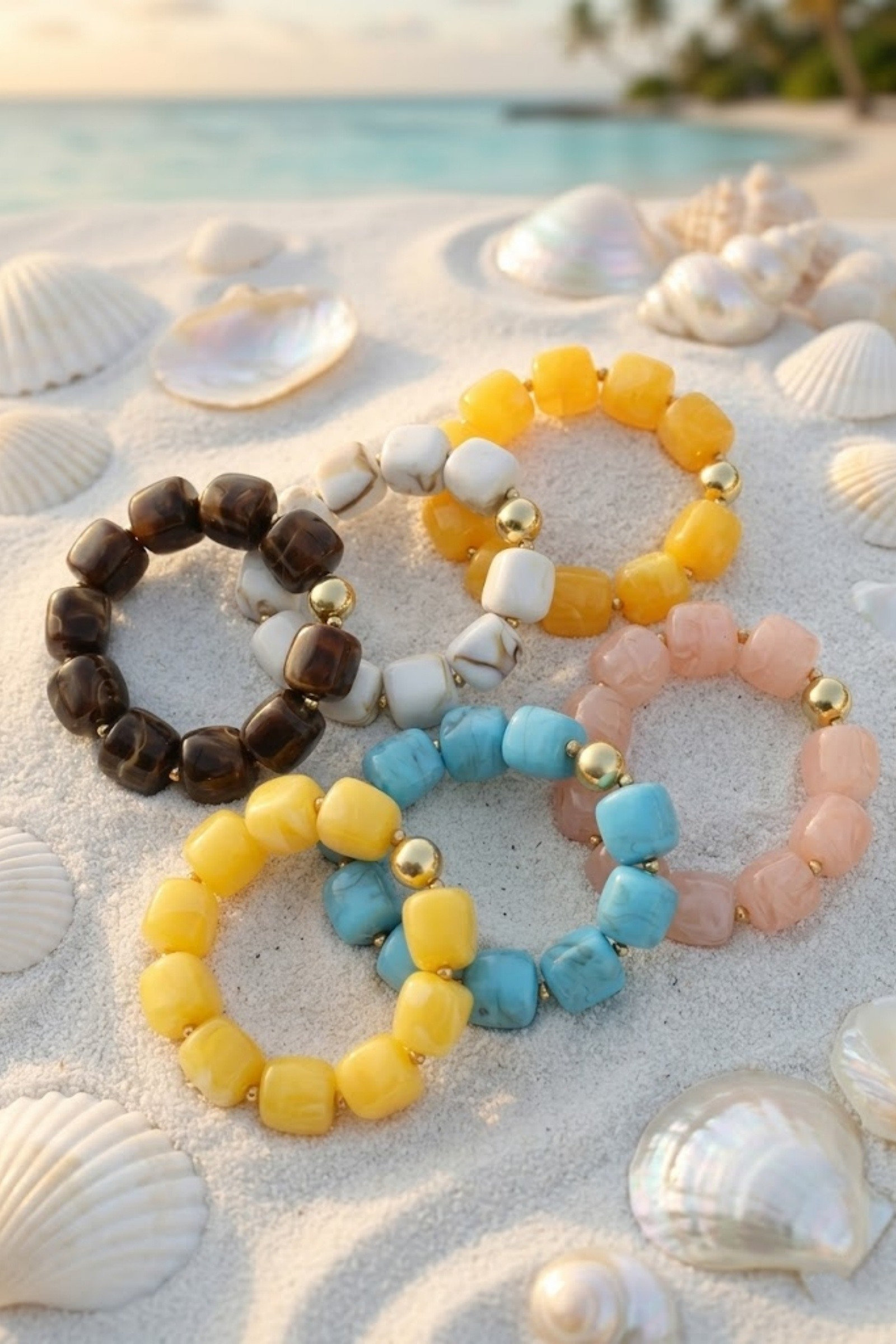 Mayorista Bellissima - Pulsera de Resina Elástica Colorida – Estilo Moderno y Bohemio
