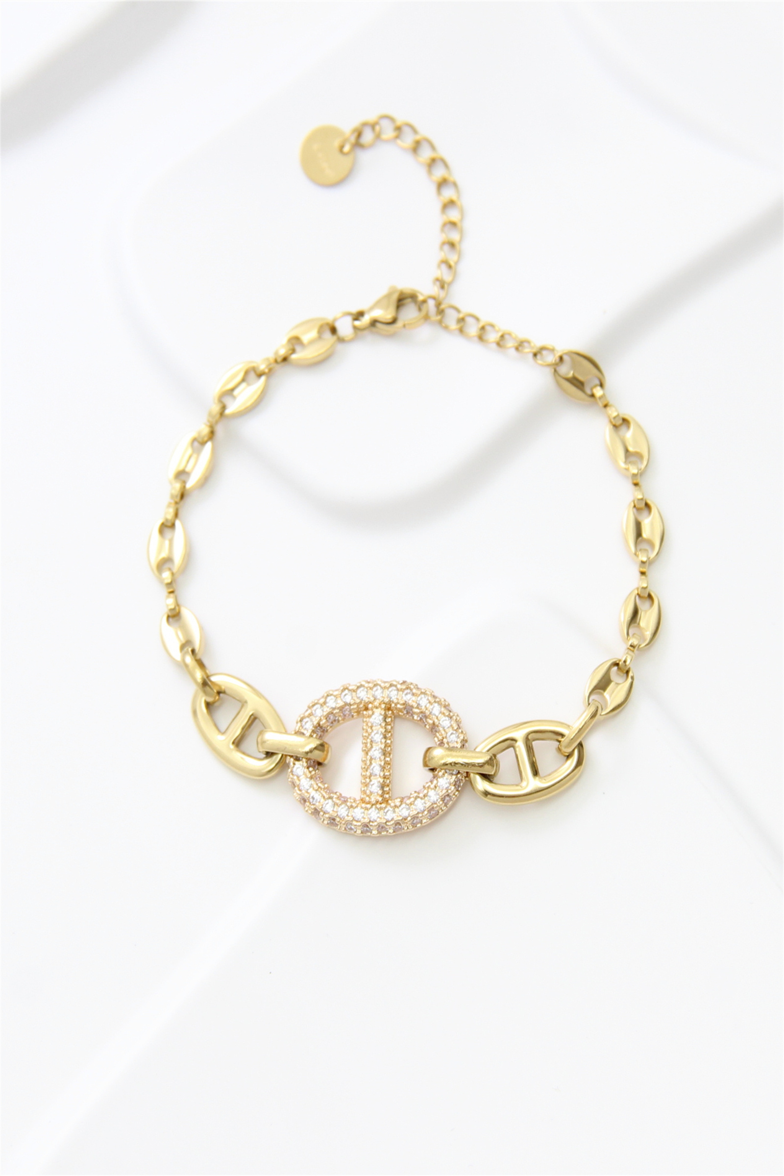 Grossiste Bellissima - Bracelet Chaîne Chic en Acier Inoxydable avec Maillon Strassé