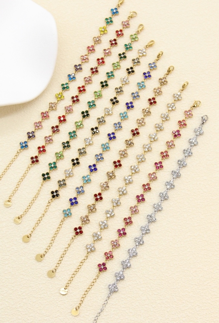 Grossiste Bellissima - Bracelet princesse pavés de zircons – éclat joaillier en acier inoxydable