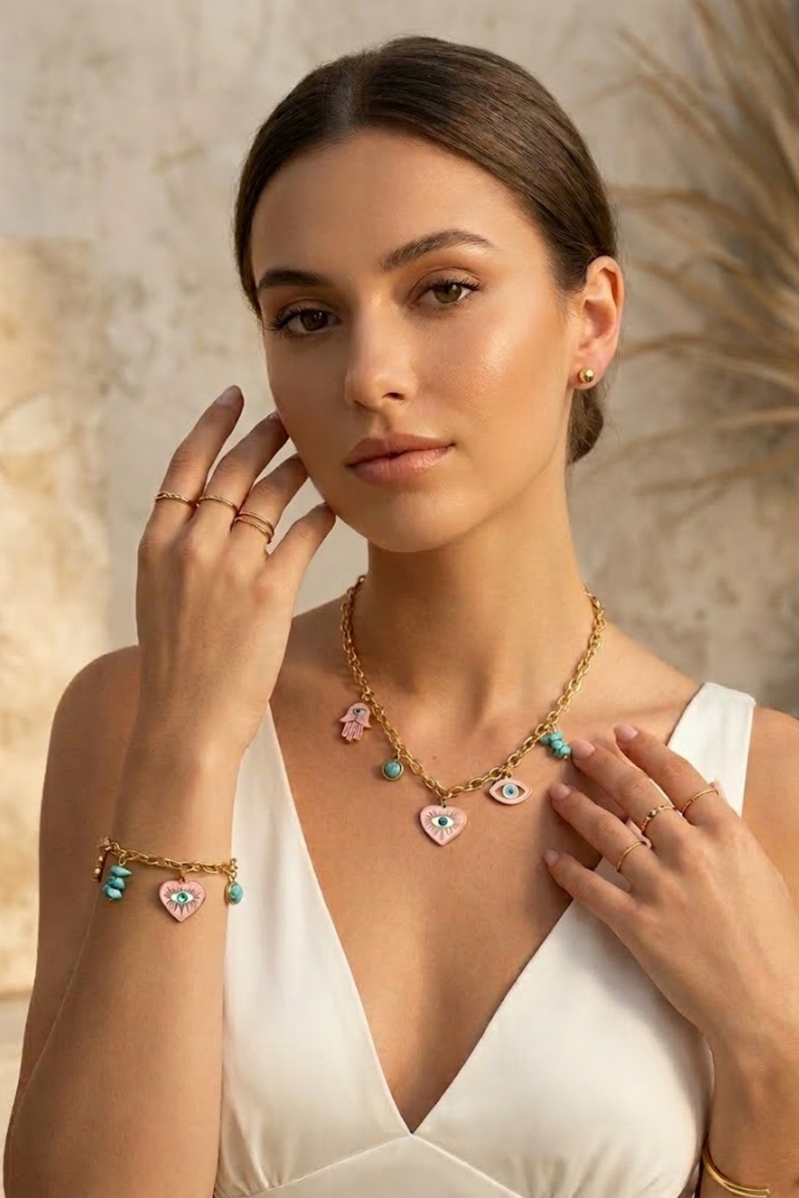 Grossiste Bellissima - Collier Charms Œil & Cœur – Acier Inoxydable Doré