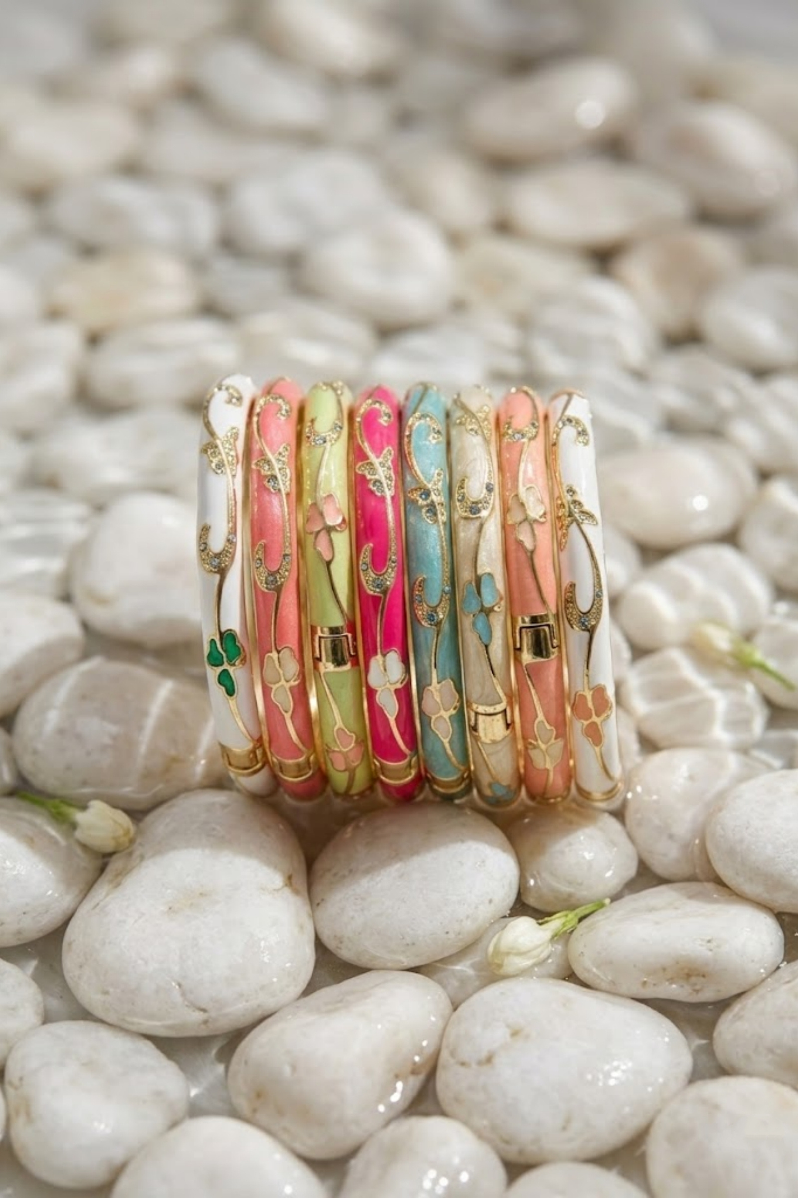 Mayorista Bellissima - Pulseras Tailandesas de Latón Pastel – Brazaletes Coloridos Bohemios Chic para Mujer