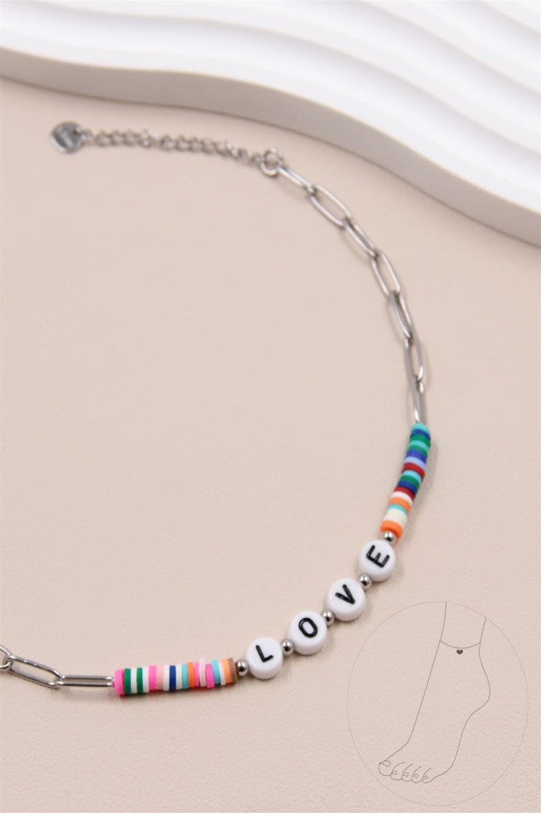 Grossiste Bellissima - Chaîne cheville "LOVE" ornée de perle de heishi