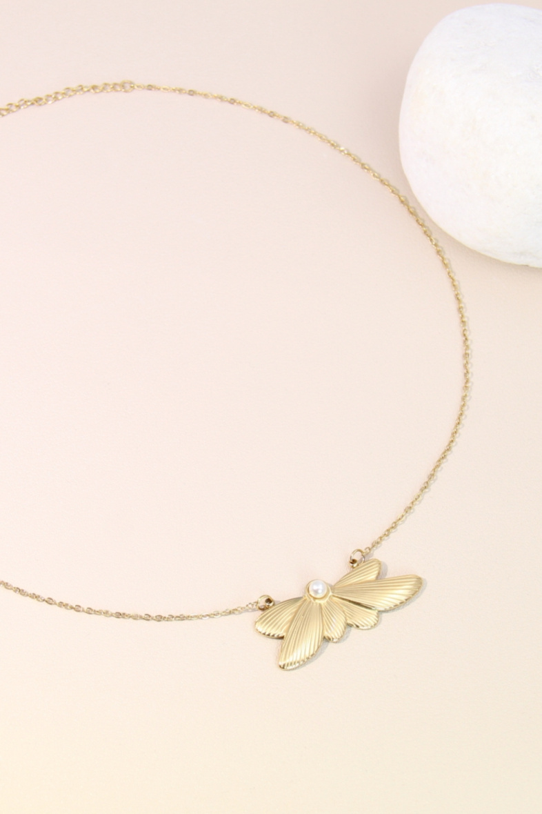 Wholesaler Bellissima - Flower necklace decorated with stainless steel pearl