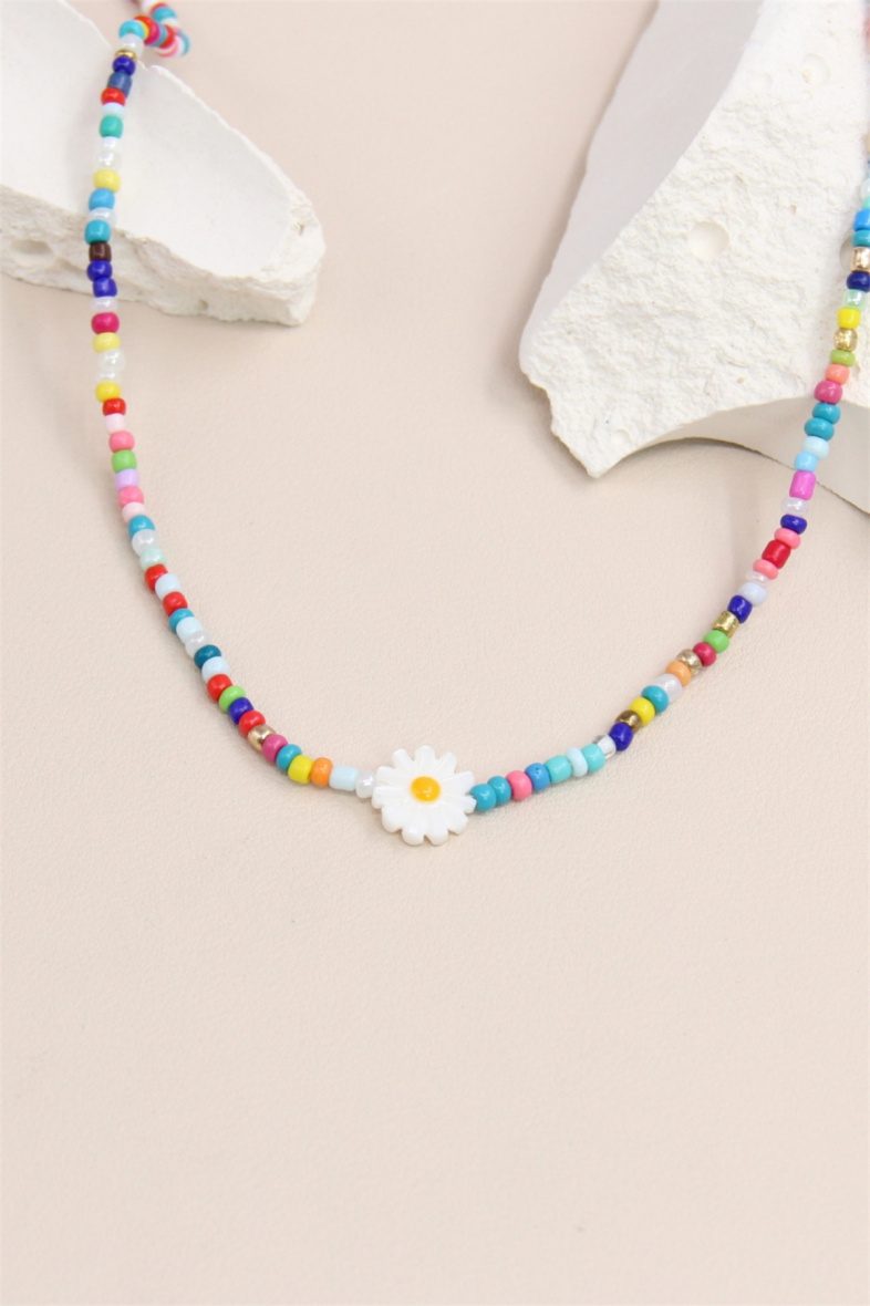 Grossiste Bellissima - Collier fleur marguerite en perle rocaille en acier inoxydable