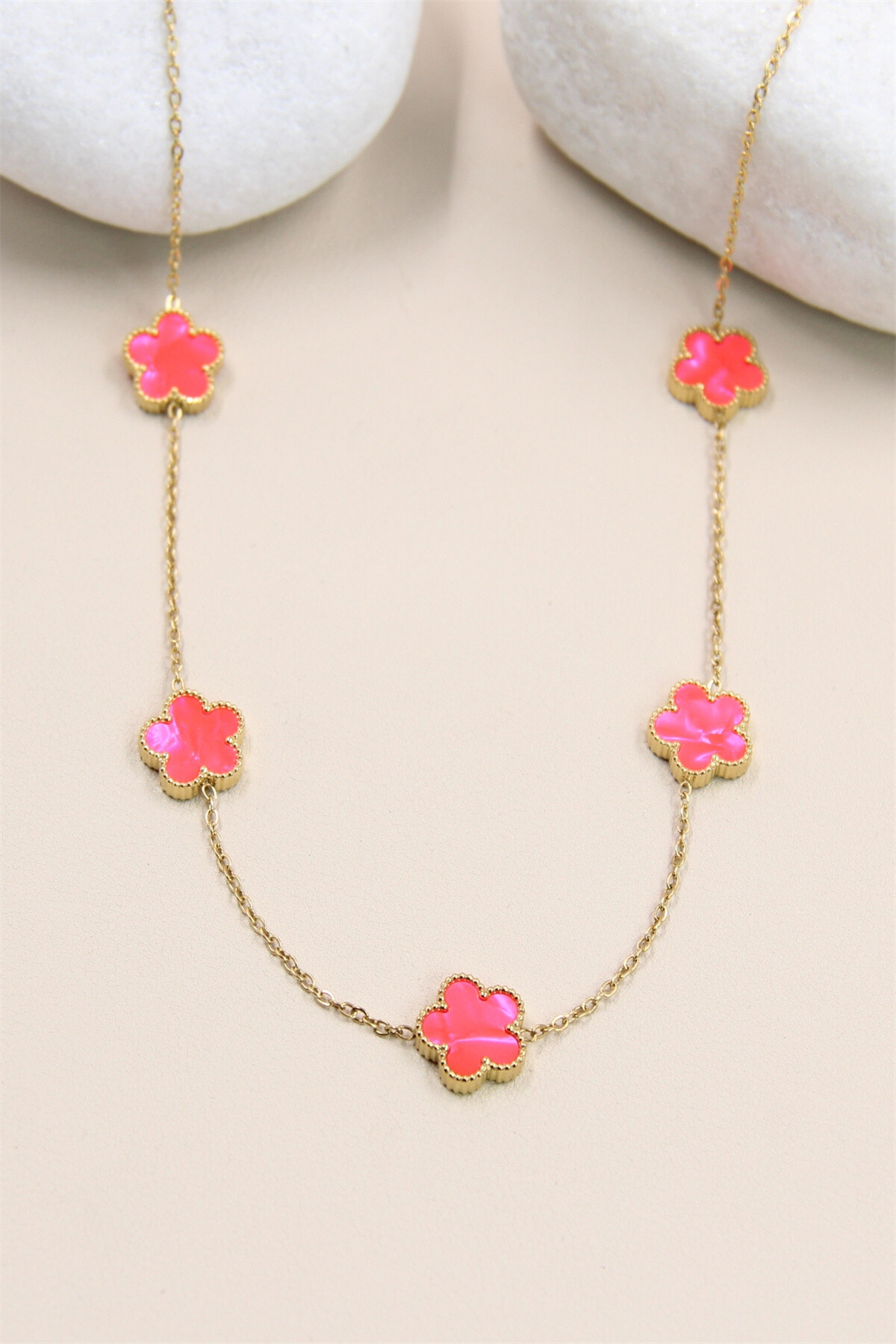 Grossiste Bellissima - Collier Trèfle en Nacre et Acier Inoxydable - Élégance et Raffinement