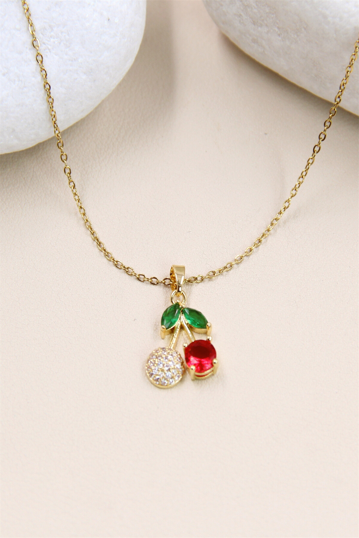 Wholesaler Bellissima - Cherry Necklace Decorated with Rhinestones in Stainless Steel