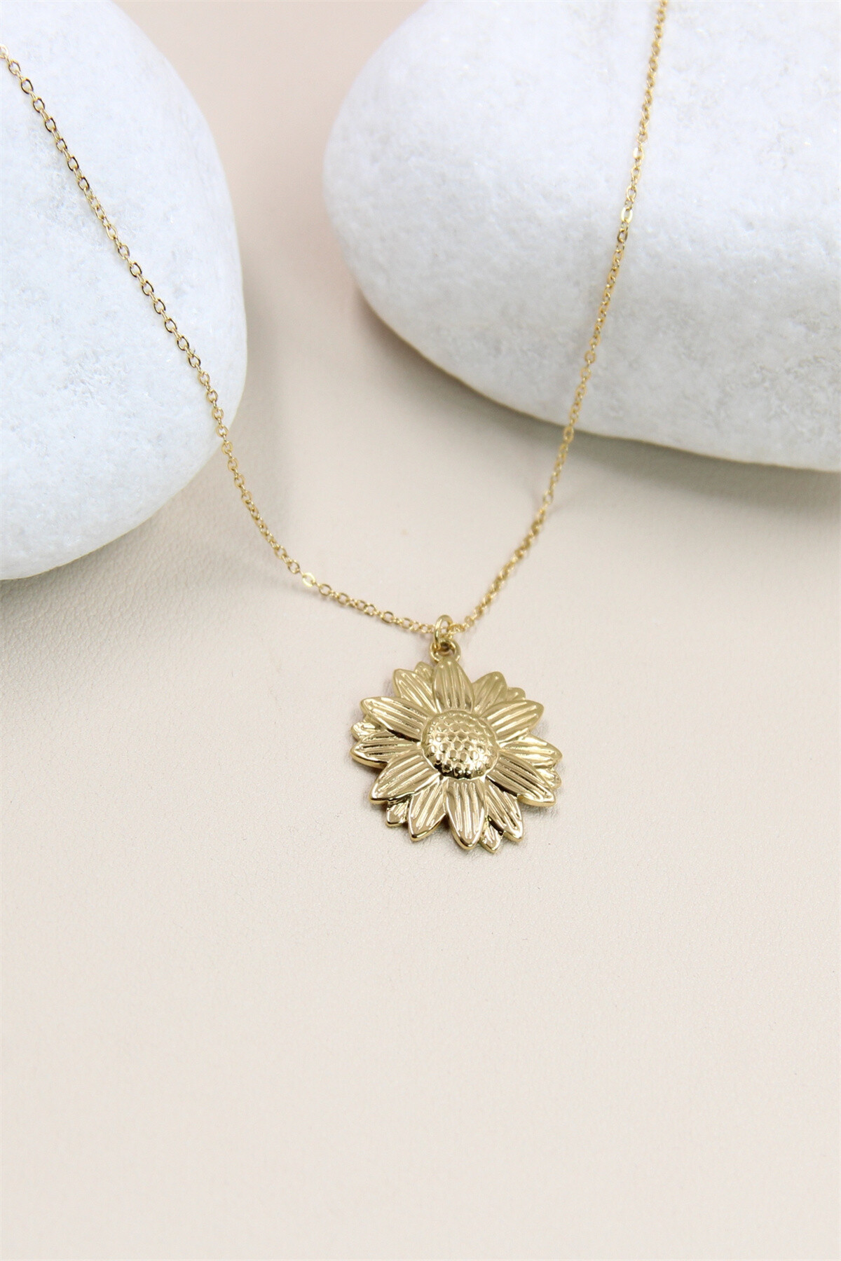 Grossista Bellissima - Collana di fiori di girasole in acciaio inossidabile - Un gioiello di primavera