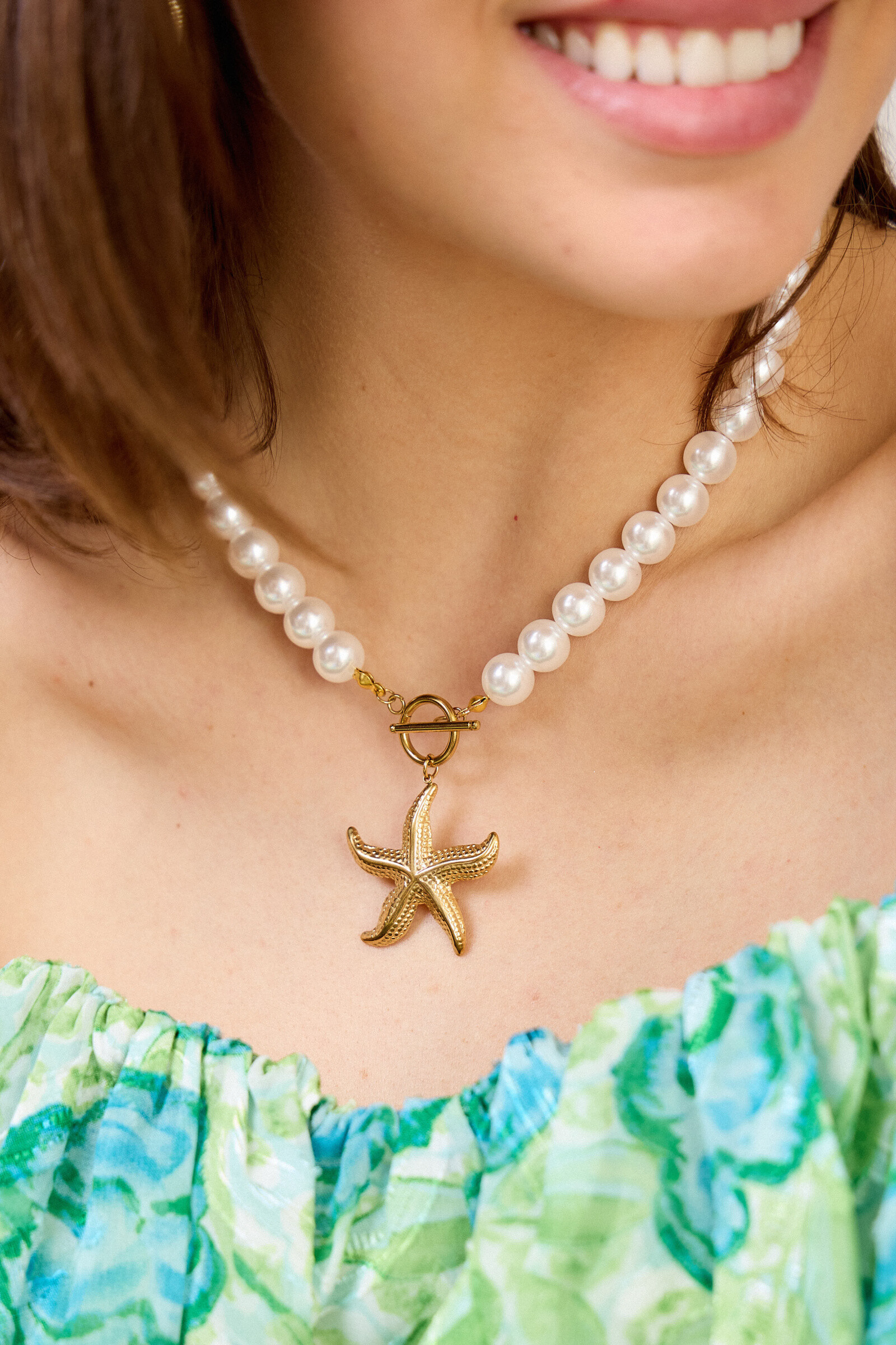Grossiste Bellissima - Collier Étoile de Mer en Perle et Acier Inoxydable – Élégance Marine