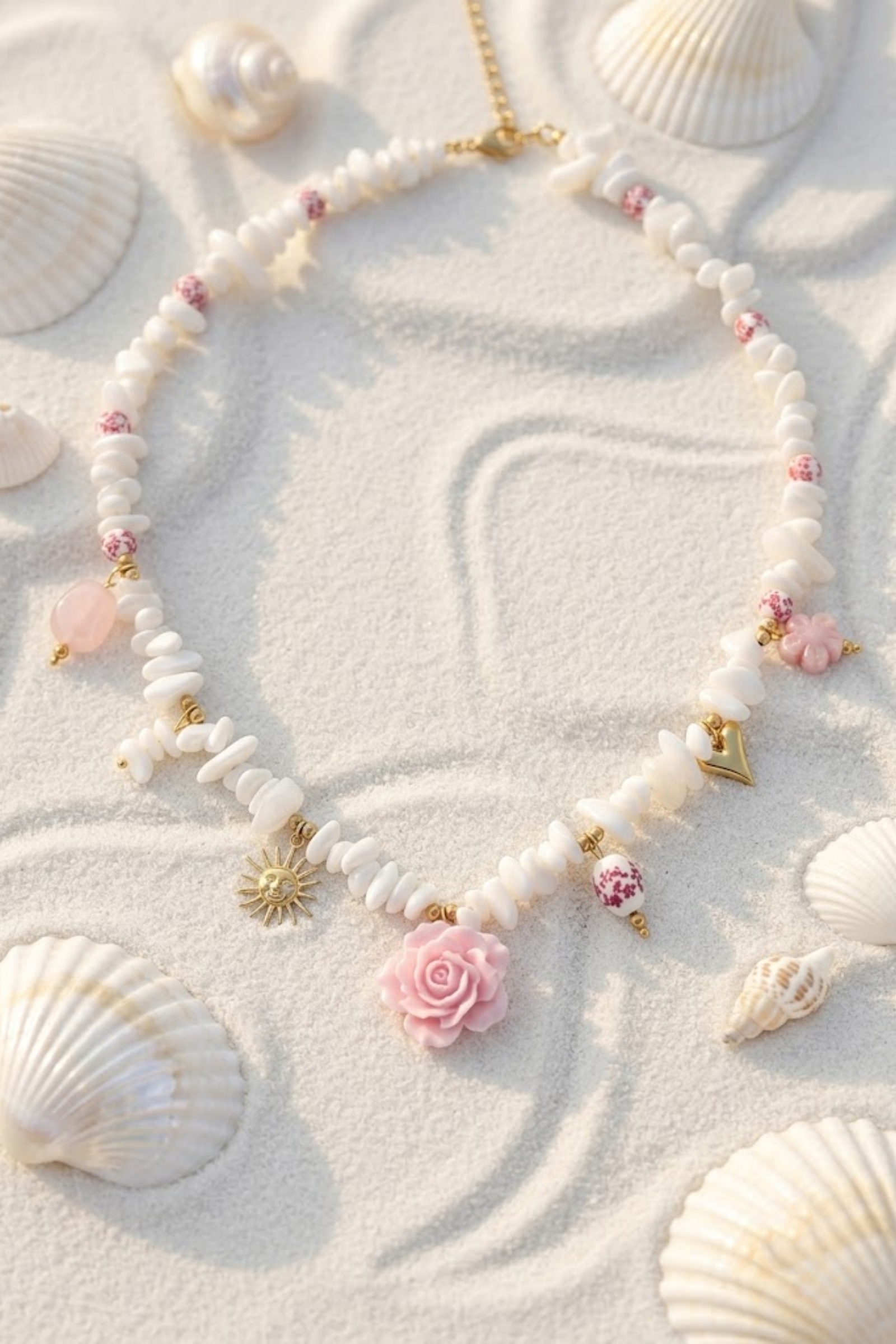 Grossiste Bellissima - Collier Fleur en Acier Inoxydable – Perles Blanches & Rose Romantique