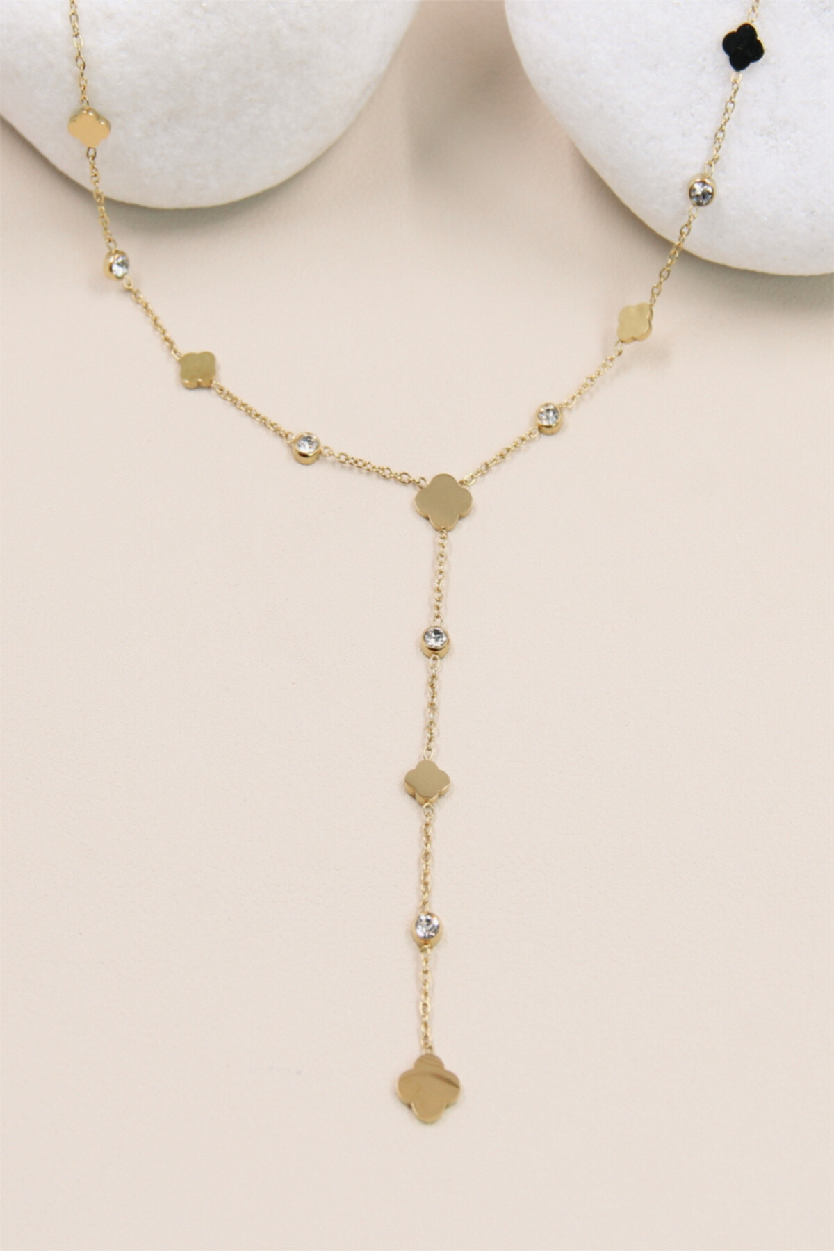 Grossiste Bellissima - Collier trefle strass design "Y" en acier inoxydable