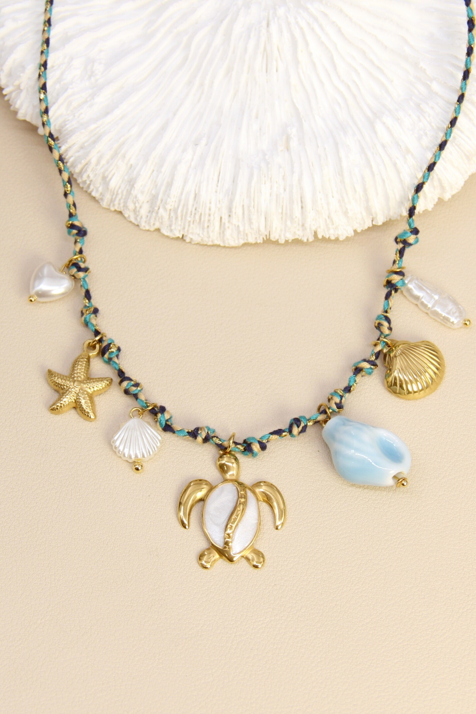 Wholesaler Bellissima - Enamel turtle necklace and marine charms - braided cord