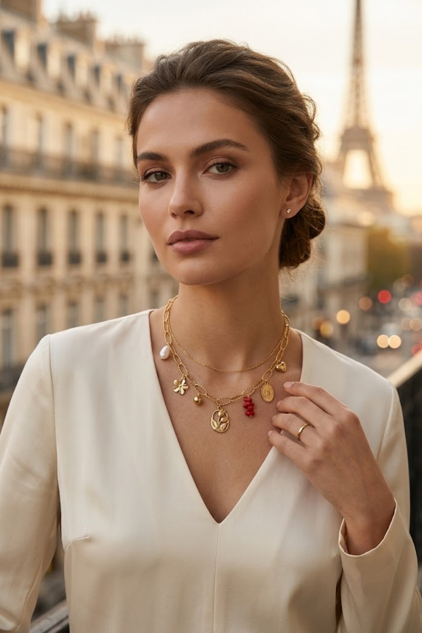 Grossiste Bellissima - Collier charms doré en acier inoxydable – Bijou tendance porte-bonheur