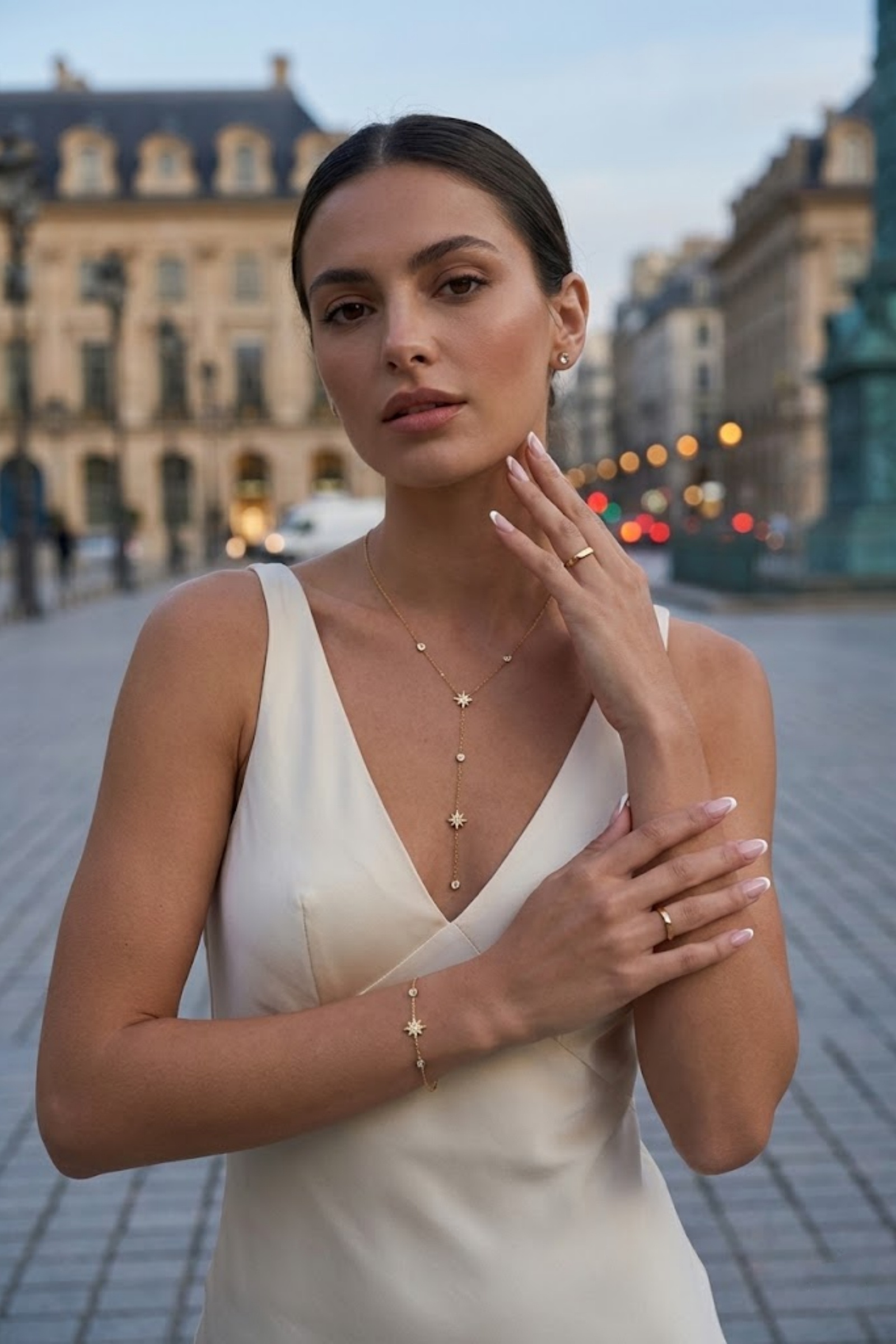 Grossiste Bellissima - COLLIER Y ÉTOILE ACIER INOXYDABLE – FIN & SCINTILLANT