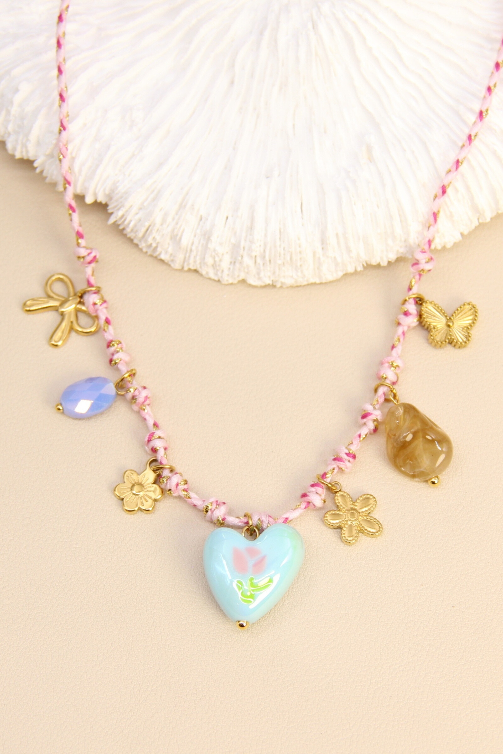 Wholesaler Bellissima - Enamel ceramic heart necklace - pink cord and golden charms