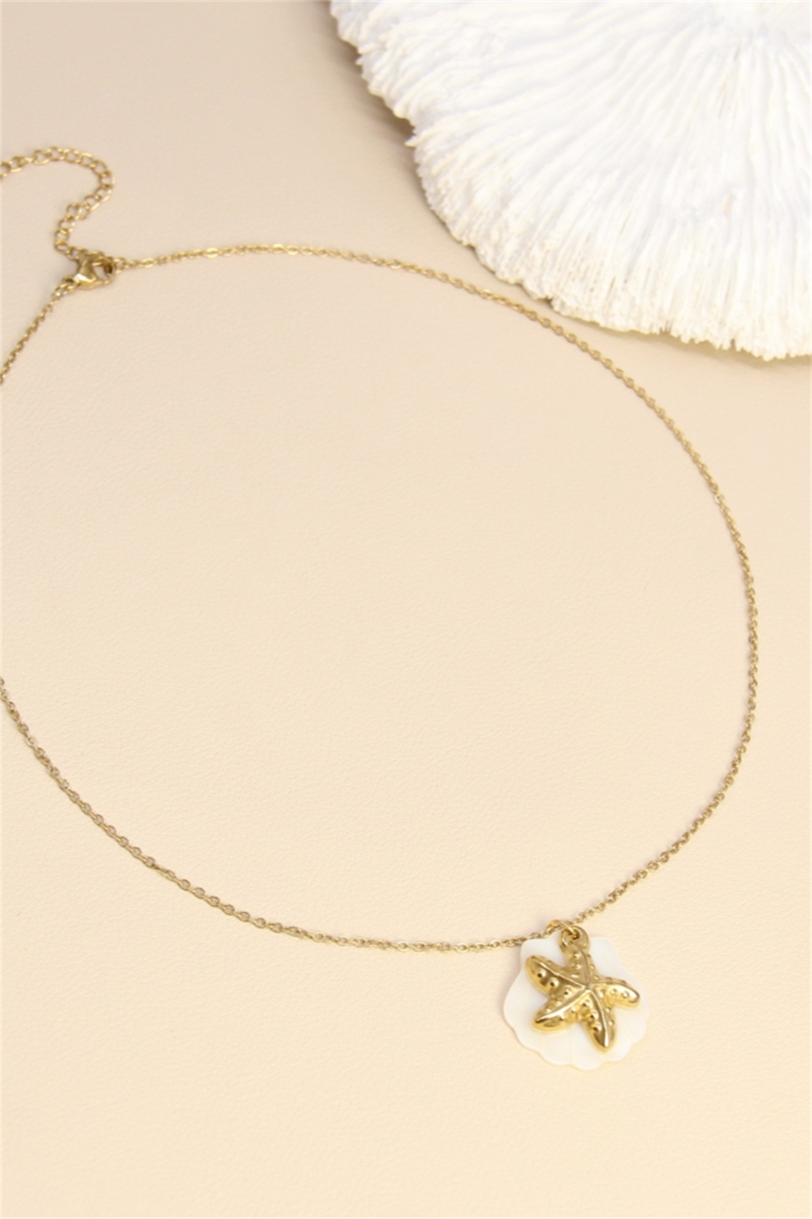 Grossiste Bellissima - Collier Étoile de Mer & Coquillage – Acier Inoxydable