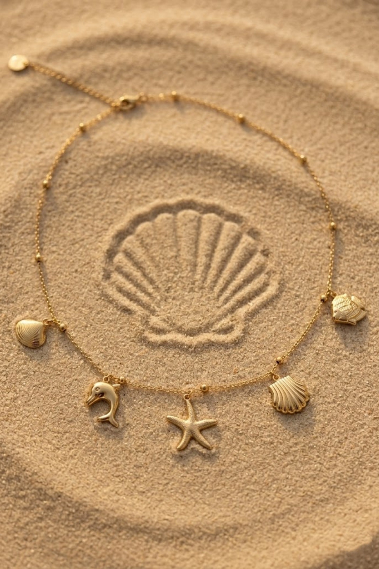Grossiste Bellissima - Collier Charm’s – Thème Marin avec Étoile de Mer, Dauphin et Coquillages