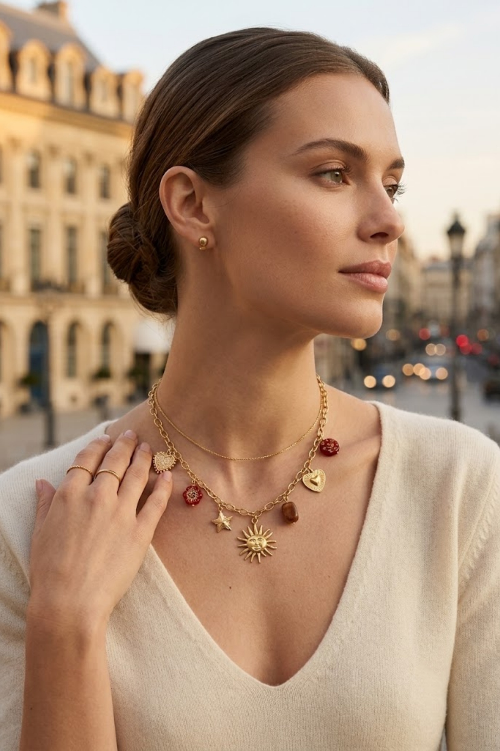 Grossiste Bellissima - Collier charms soleil et cœur en acier inoxydable doré