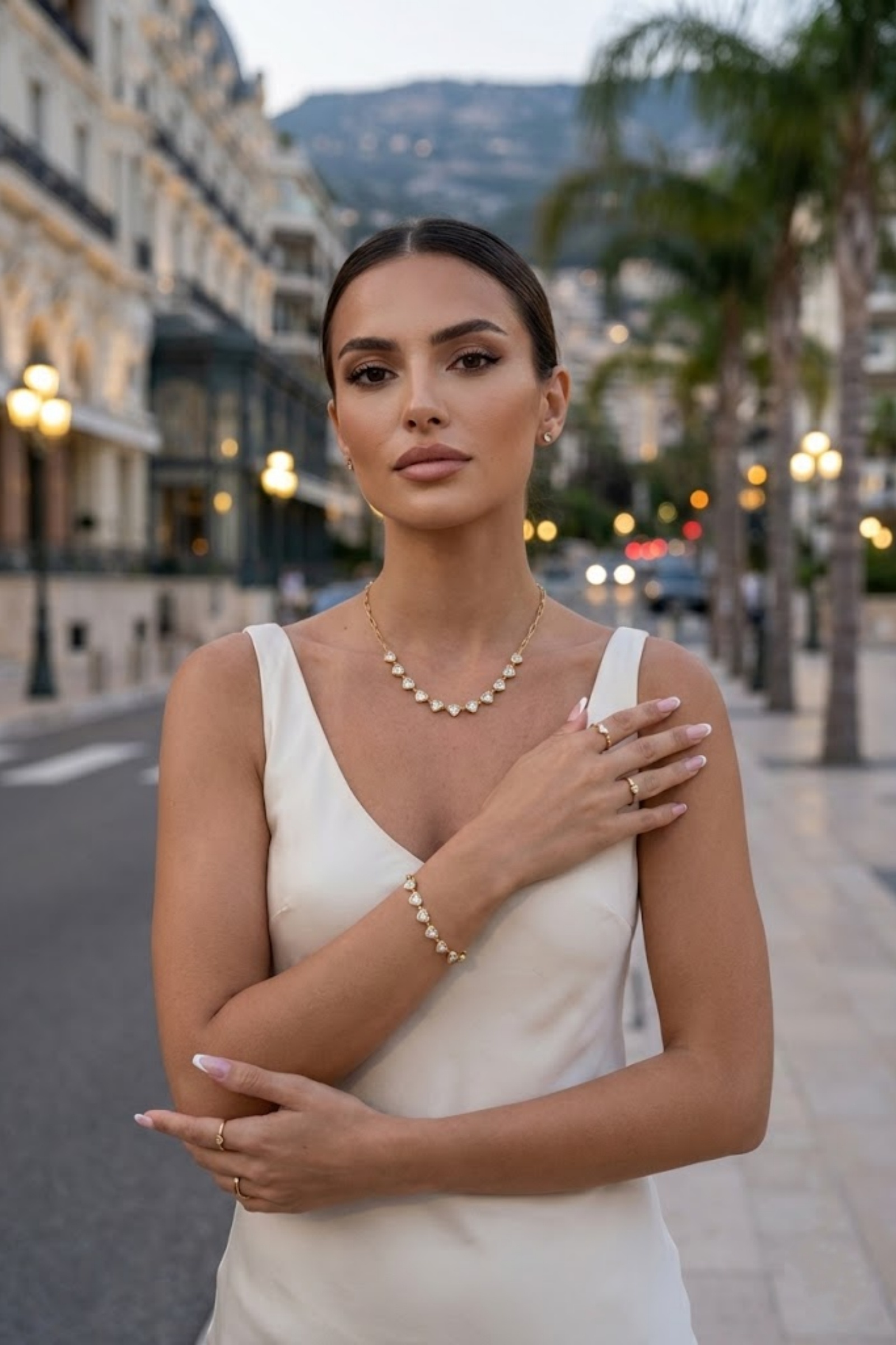 Grossiste Bellissima - COLLIER CŒUR STRASS ACIER INOXYDABLE – ROMANTIQUE & LUMINEUX