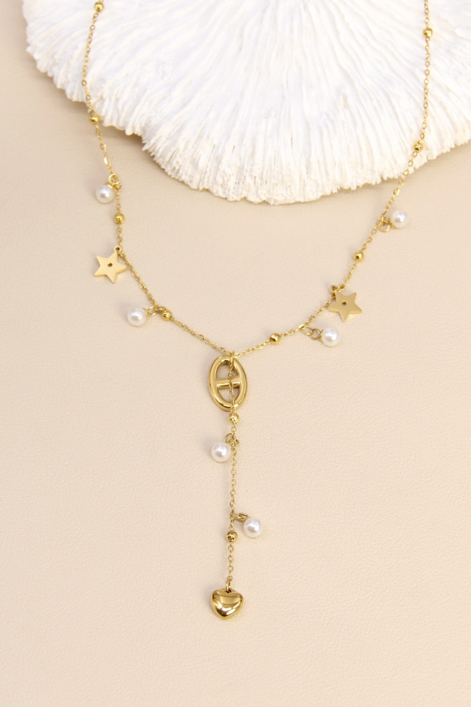 Wholesaler Bellissima - Pearl & Star Pendant Necklace - Celestial Elegance