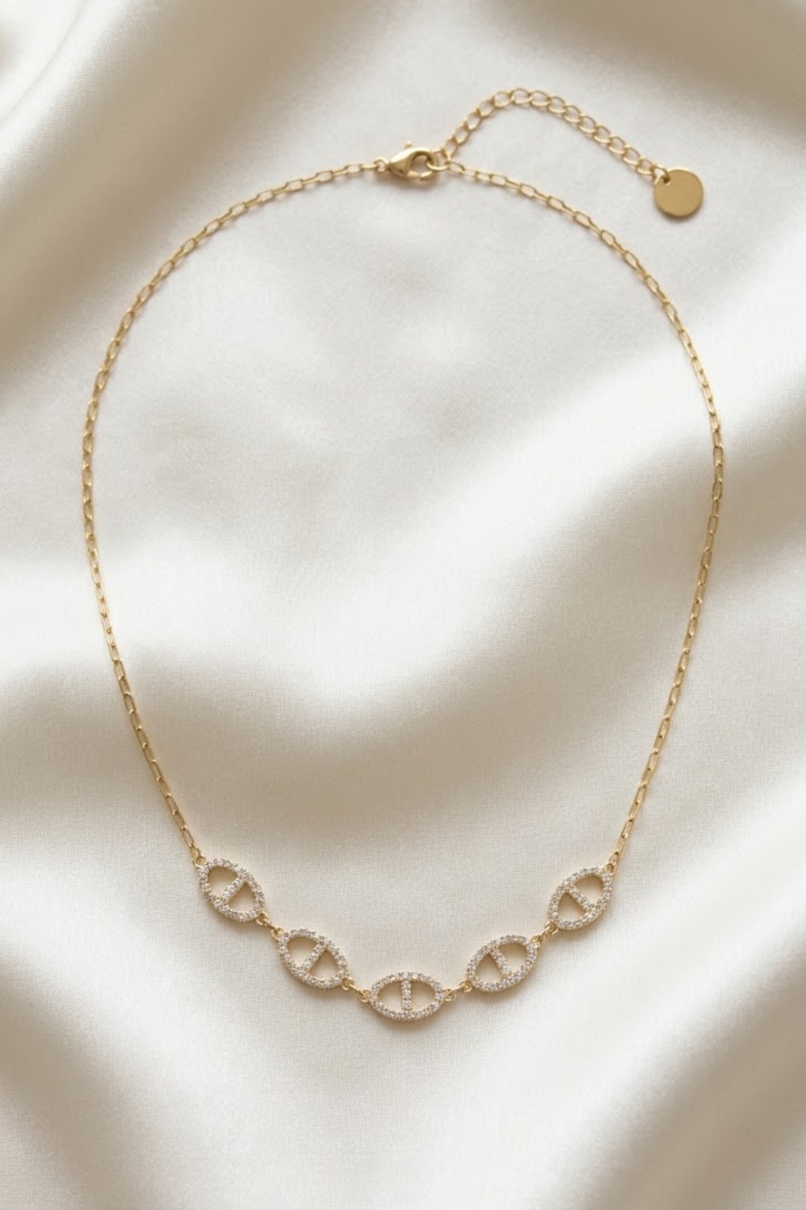 Großhändler Bellissima - Halskette mit ovalen Pavé-Motiven aus Edelstahl mit Strass – Kostbarer Horizont