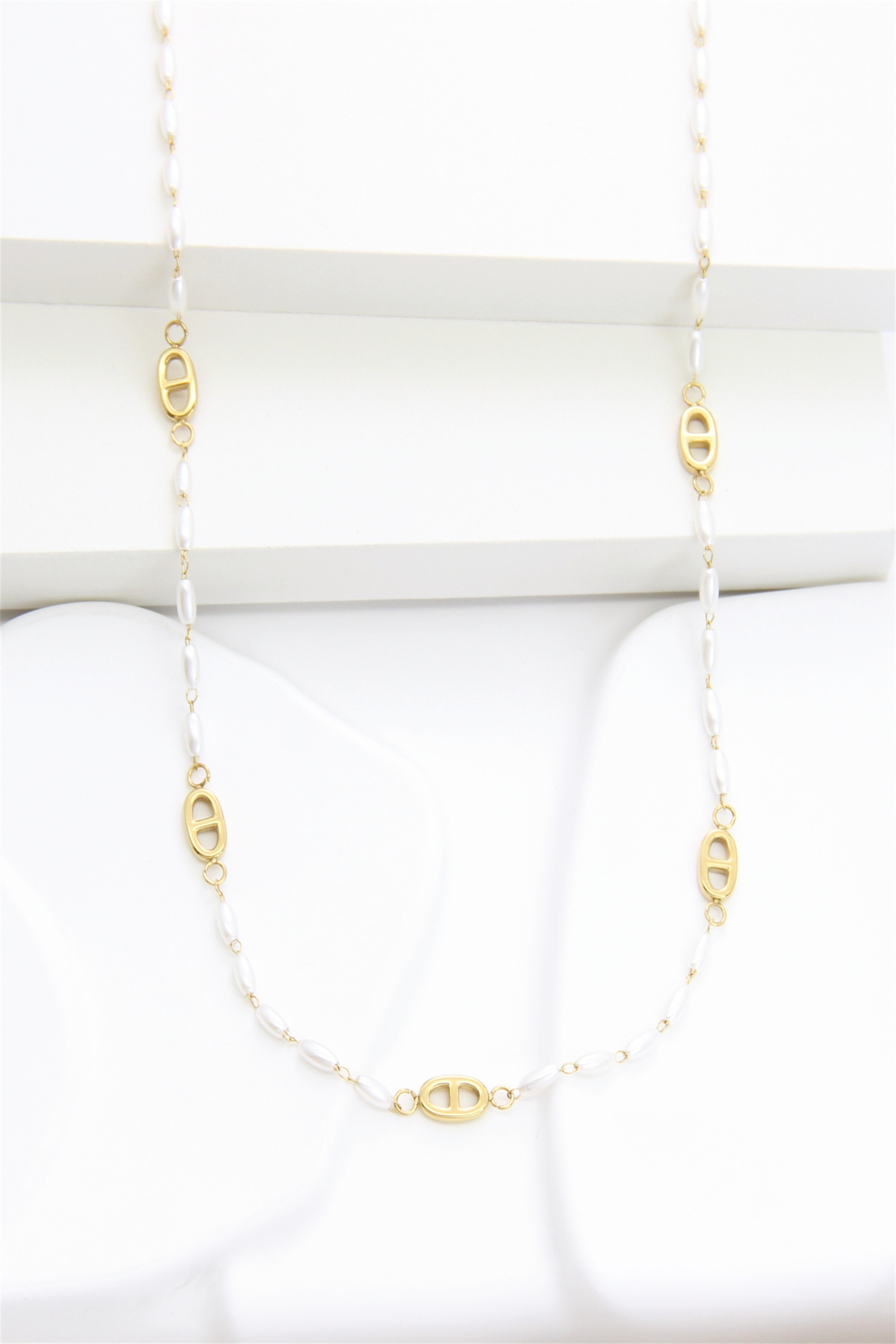 Grossiste Bellissima - Collier perles et maillons marine dorés en acier inoxydable
