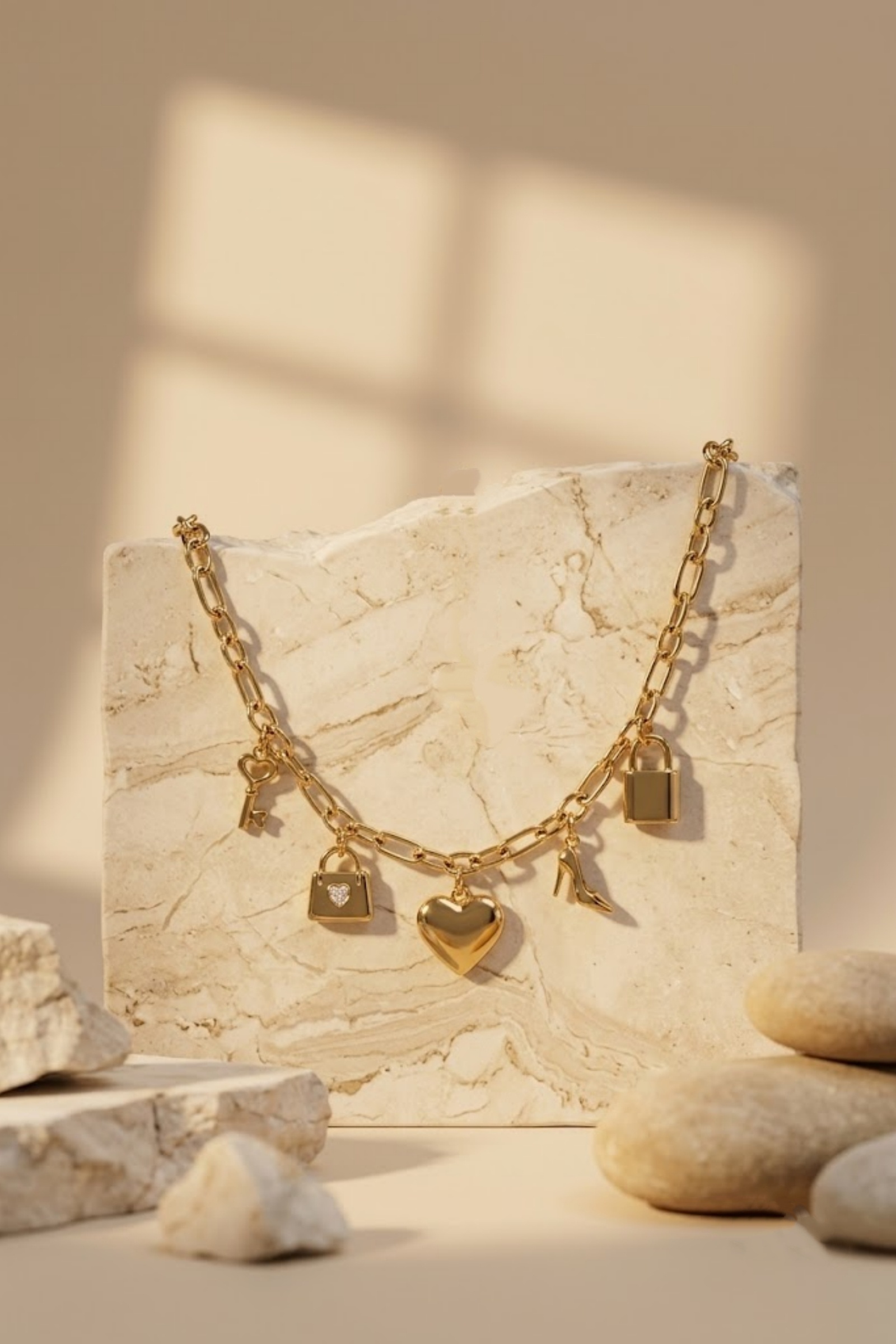 Grossiste Bellissima - Collier de breloques en acier inoxydable : Un bijou style
