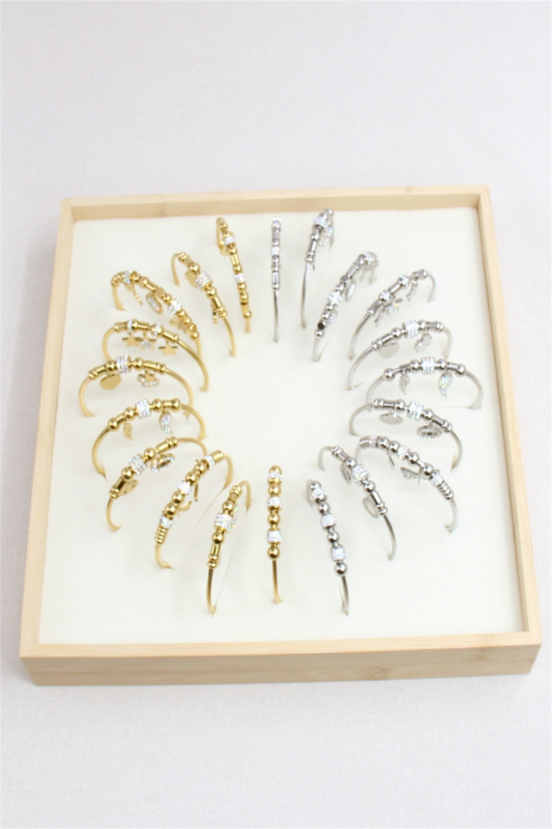 Grossiste Bellissima - Lot de 20 Bracelets Aimantés à Breloque en Acier Inoxydable avec présentoir