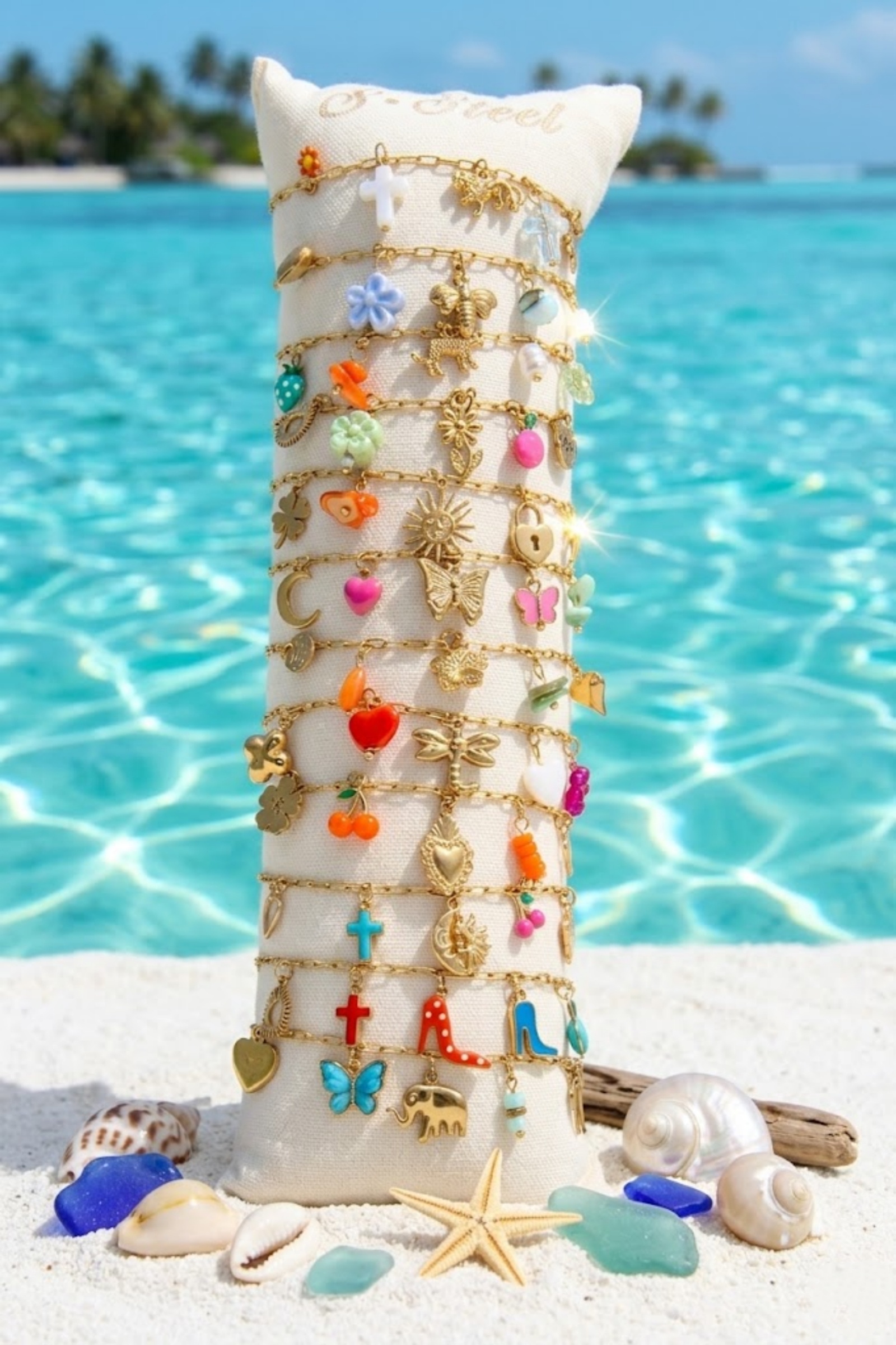 Grossiste Bellissima - Lot de 12 Bracelets Charms Fantaisie Multicolores en Acier Inoxydable – Présentoir Offert